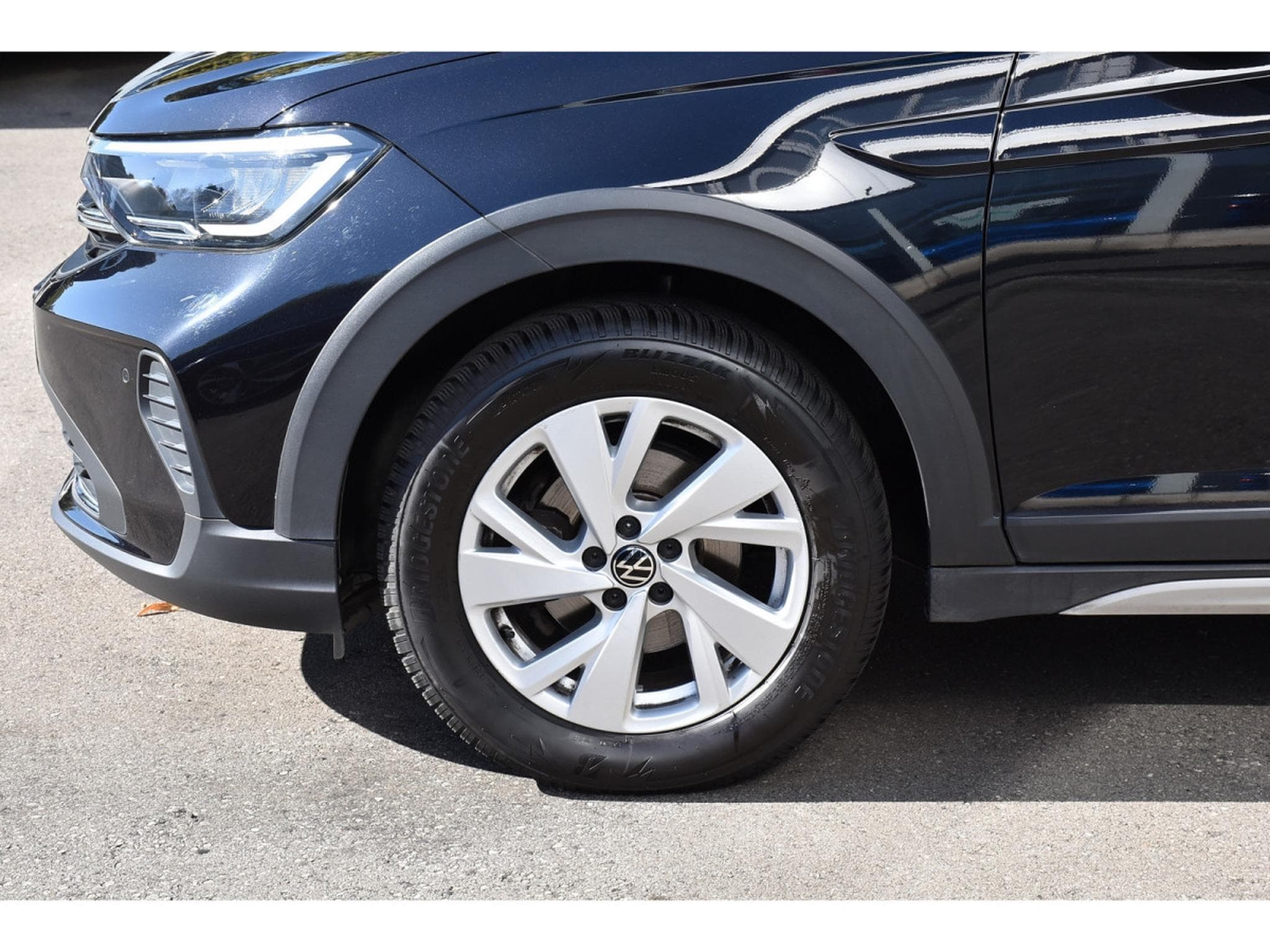 VW Taigo 1.0 TSI Life DSG GPS CLIMA PDC 1° MAIN (2023) - Foto 5