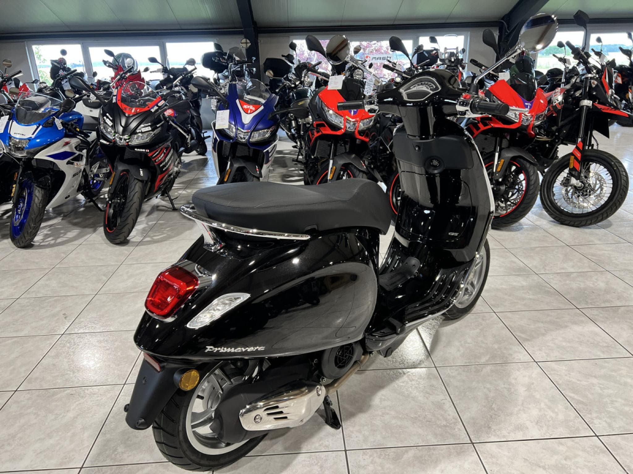Vespa Primavera (2026) - Photo 3