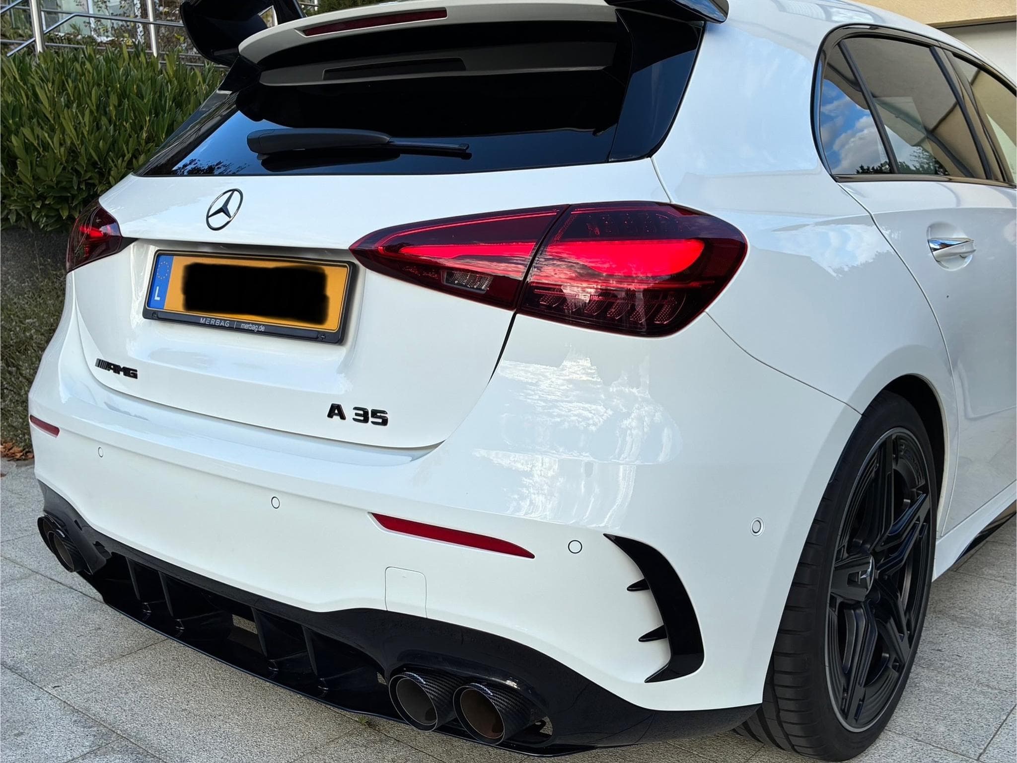 Mercedes A 35 AMG A35 AMG 4Matic Speedshift DCT8G Facelift (2023) - Photo 5