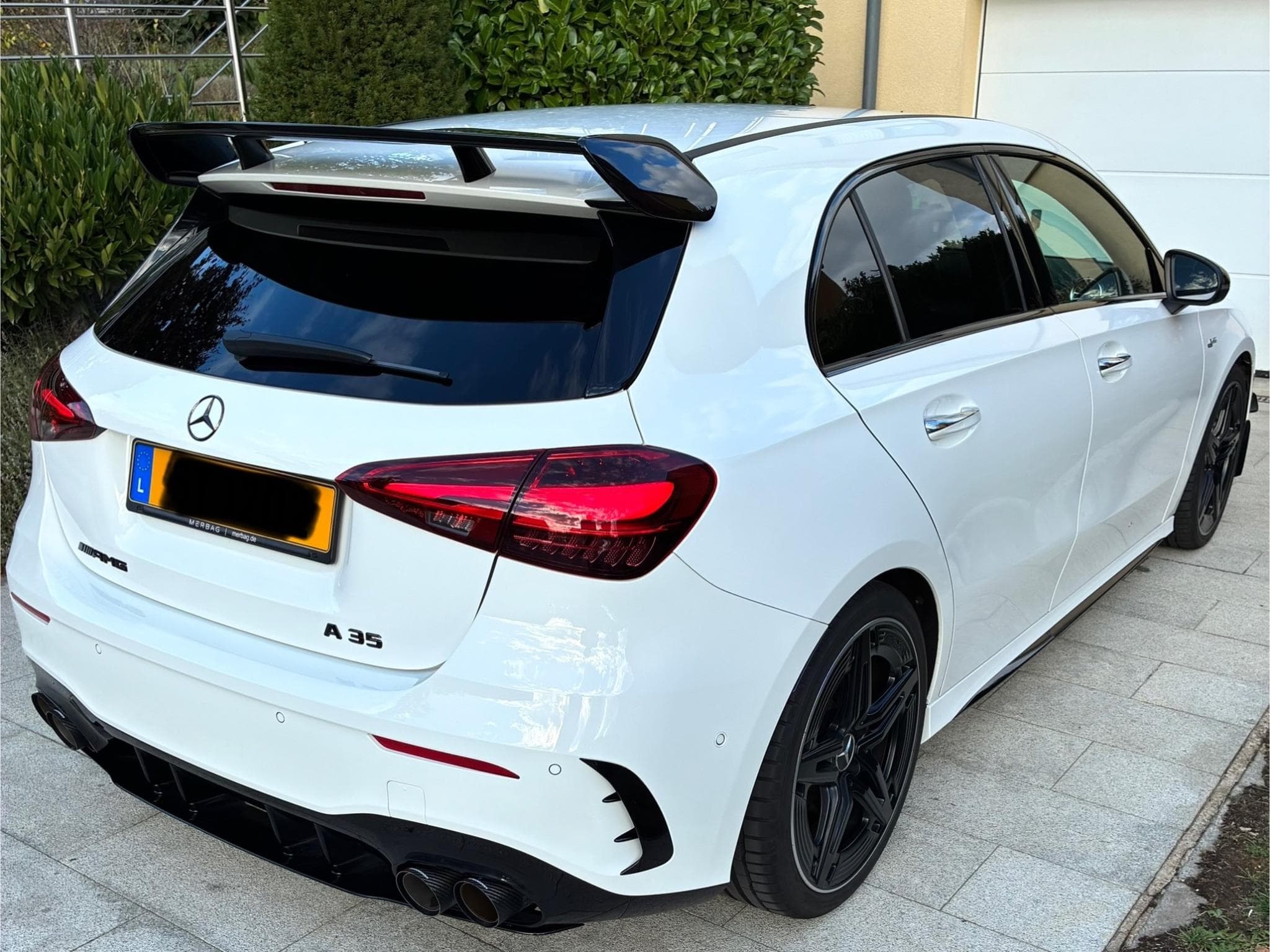Mercedes A 35 AMG A35 AMG 4Matic Speedshift DCT8G Facelift (2023) - Photo 4
