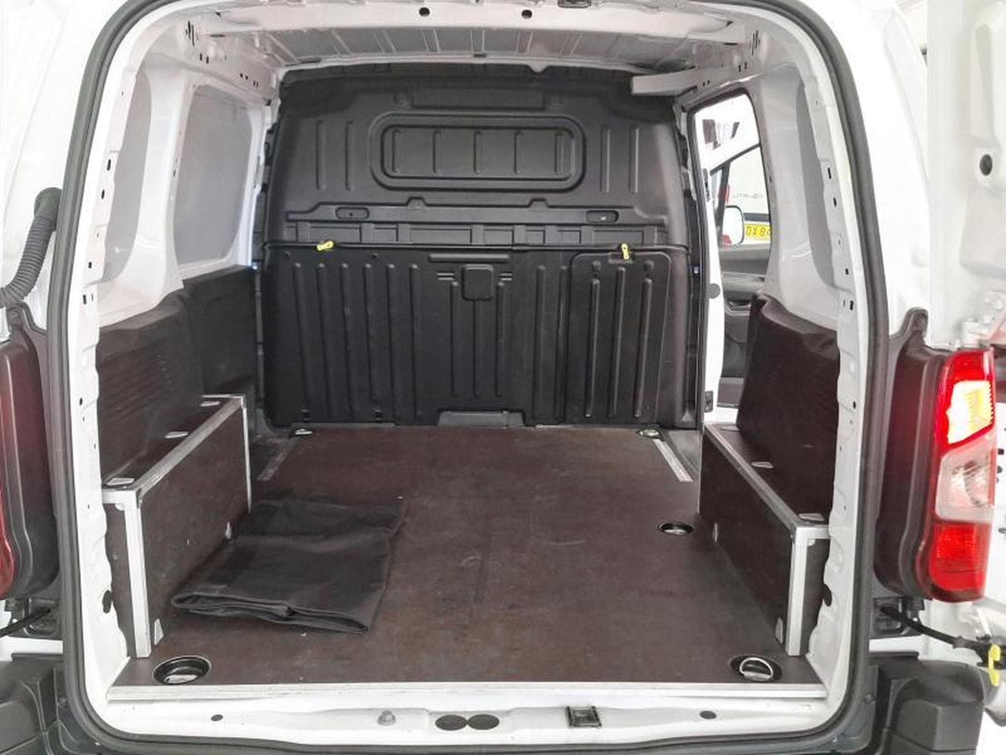 Citroen Berlingo IV (2024) - Foto 20