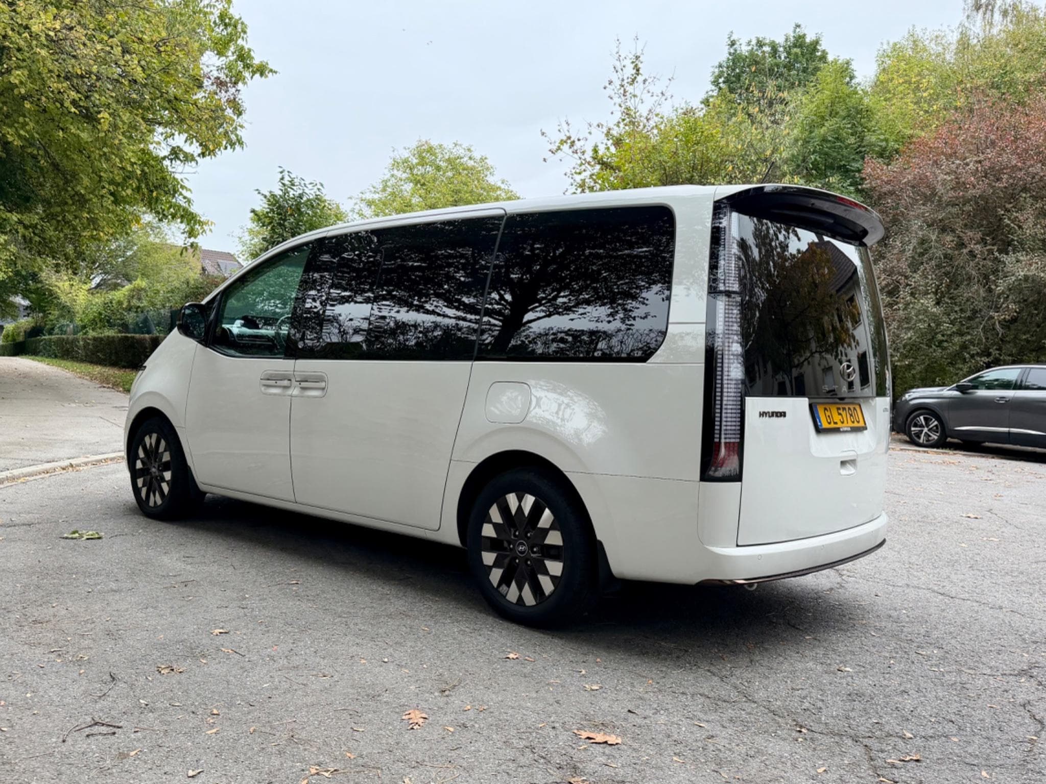Hyundai Staria Premium Luxury-Bronze  7-seater (2024) - Foto 5