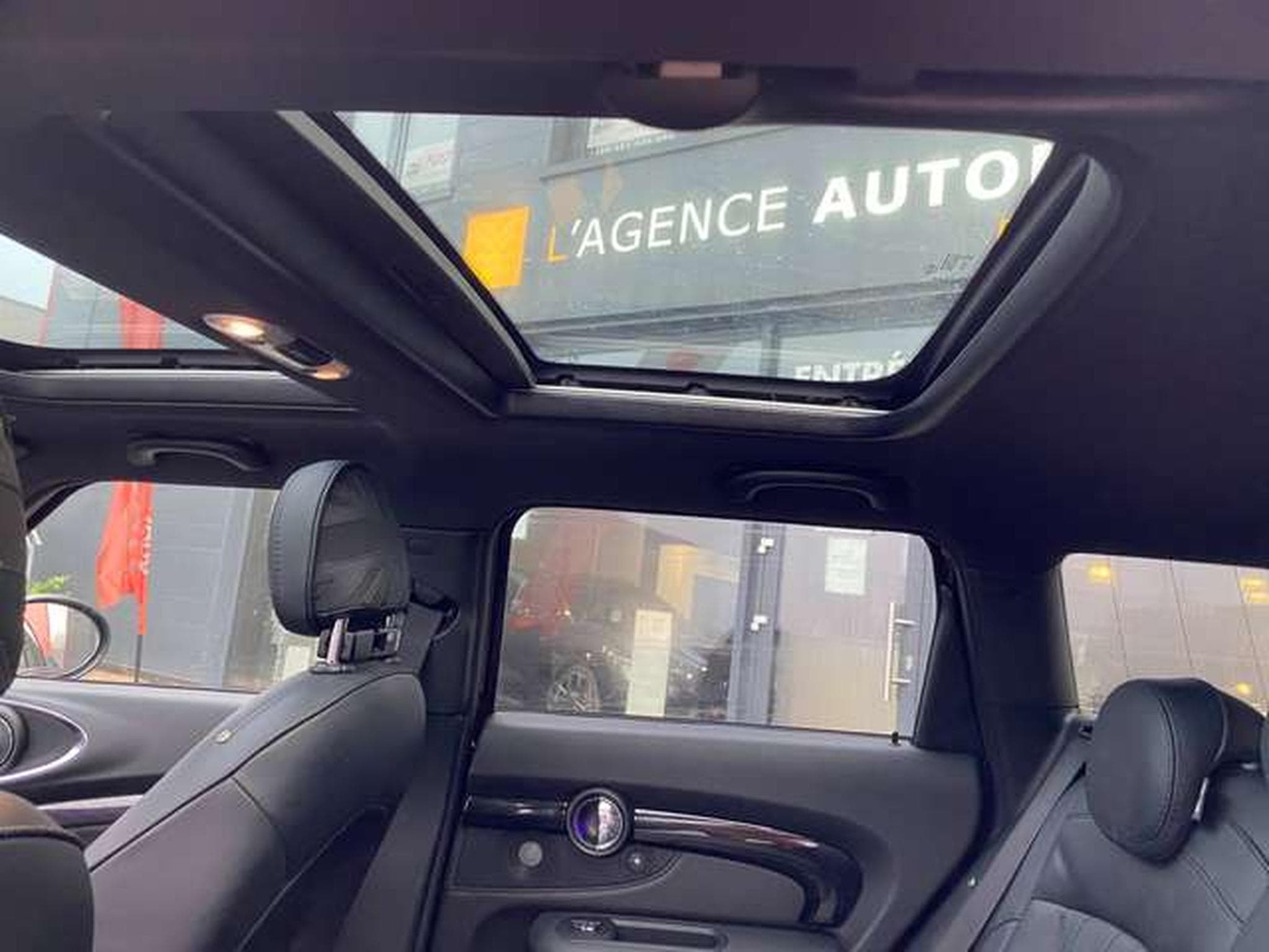 MINI Clubman Mini Cooper S Clubman / JCW INTERIOR PACK / JUSQU'A36 MOIS D (2019) - Foto 18