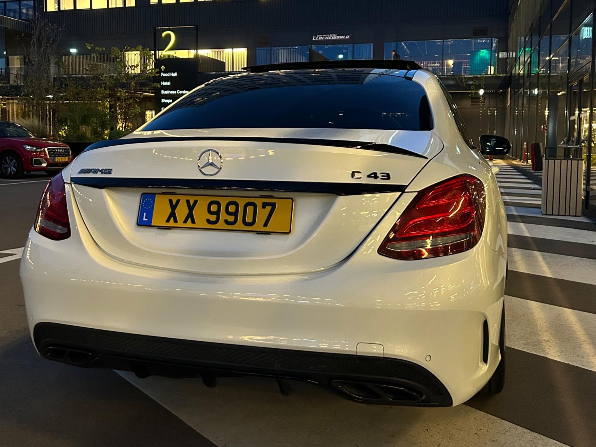Mercedes C 43 AMG AMG (2017) - Foto 2