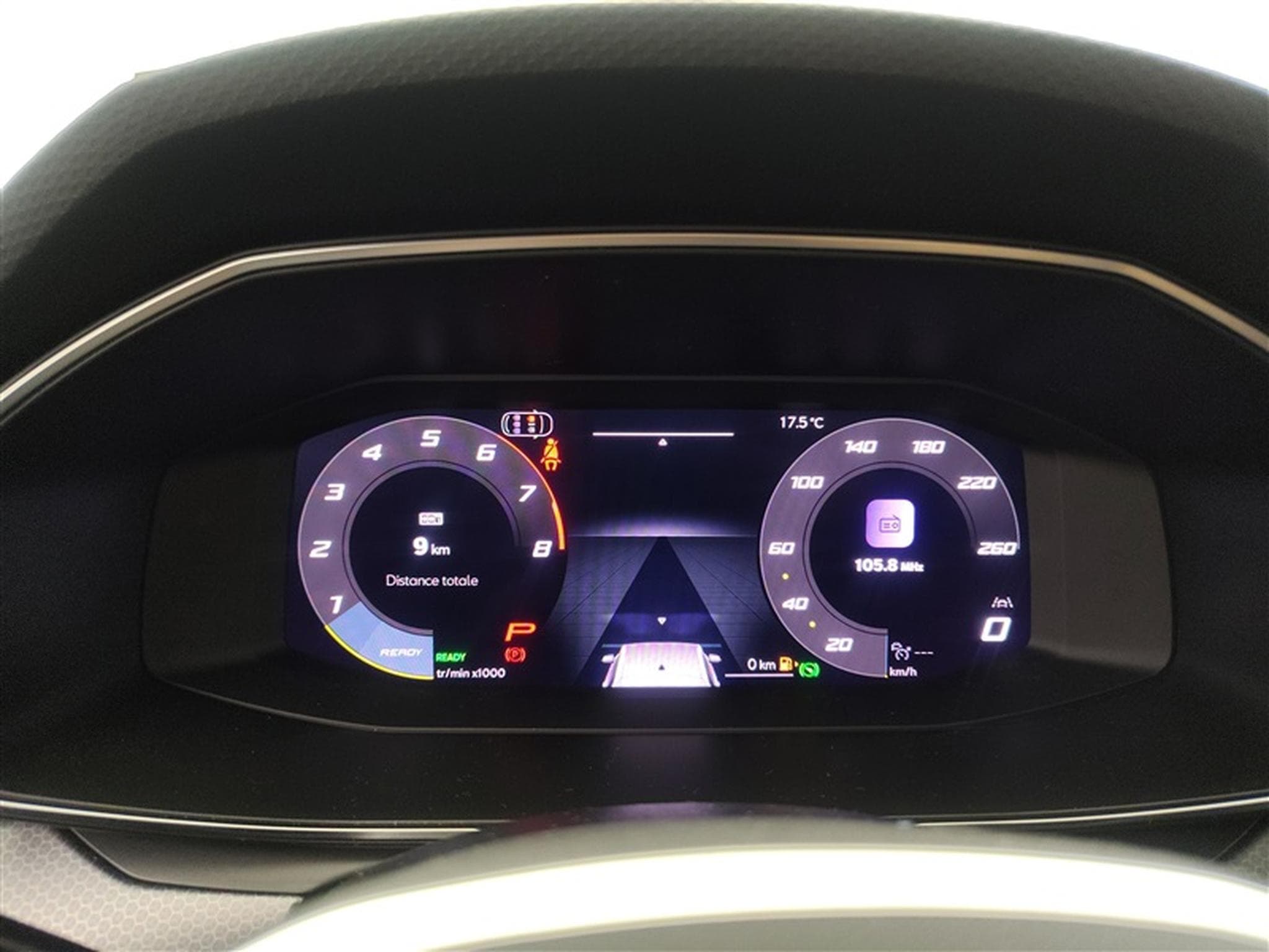 Seat Leon 1.5 eTSI 115cv DSG Style FULL LED / PDC AV+AR / JA 16" (2026) - Photo 10