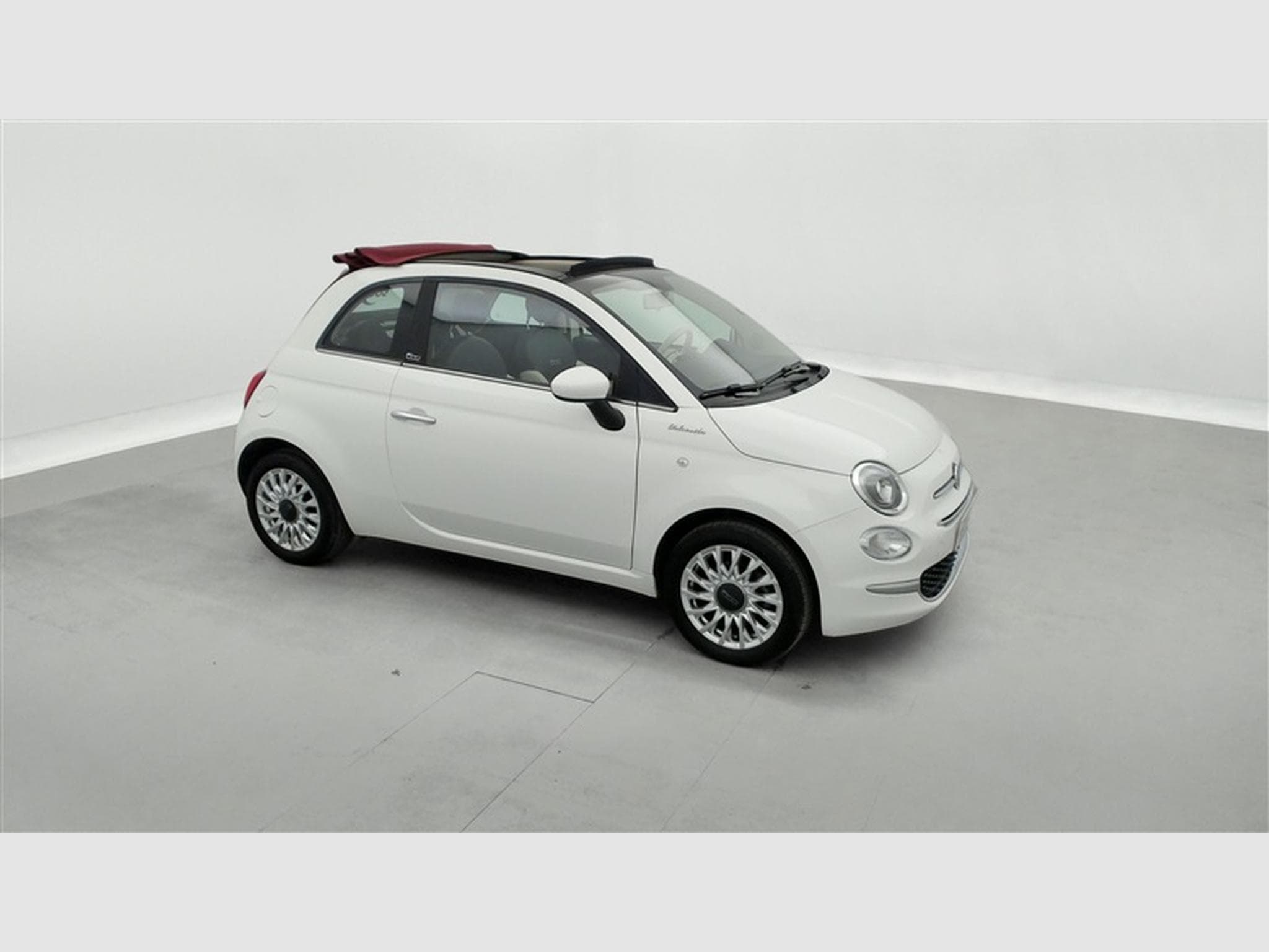 Fiat 500 1.0i MHEV Dolcevita CARPLAY / CLIM AUTO / CUIR PARTIEL (2022) - Photo 22