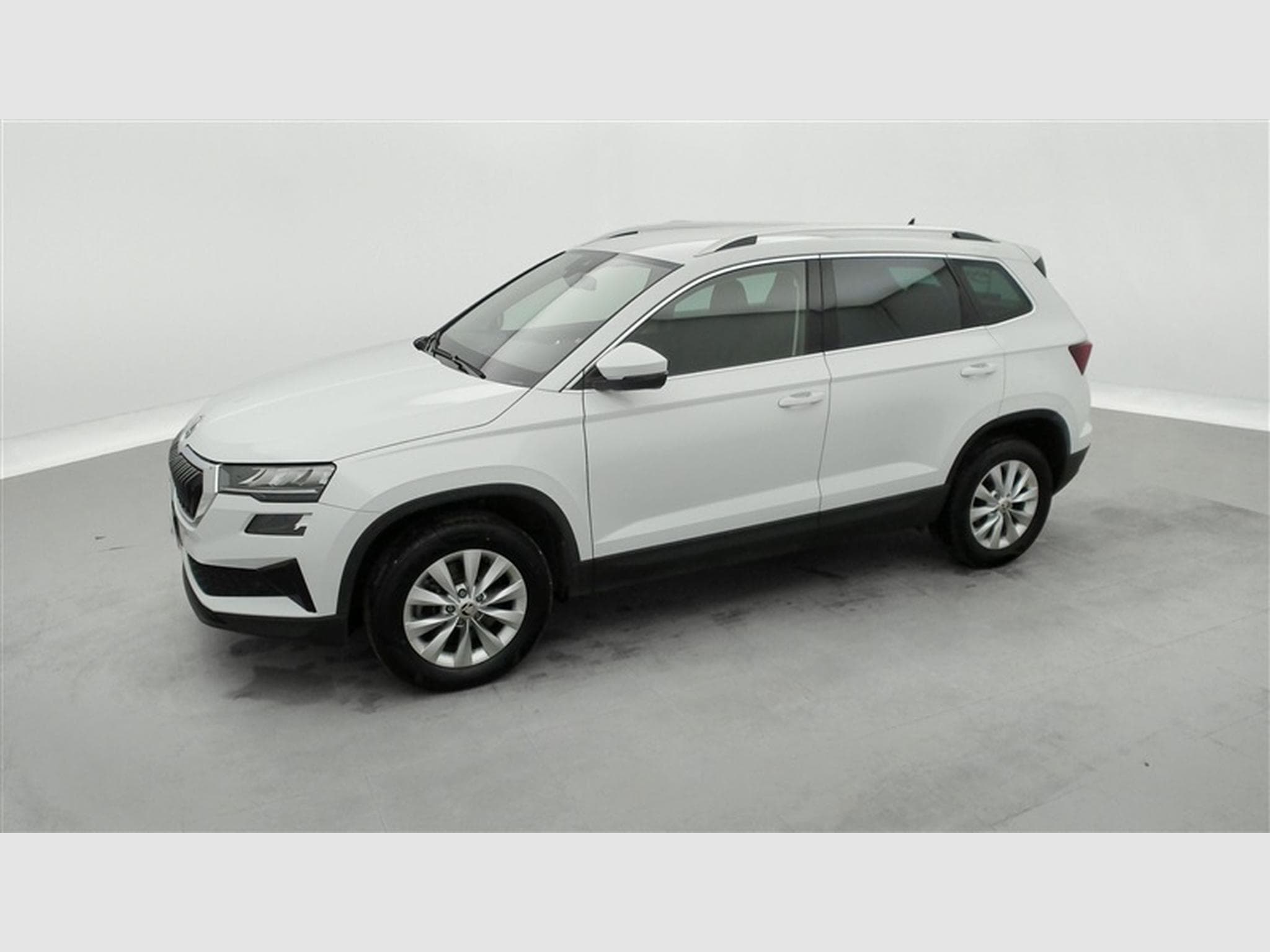 Skoda Karoq 1.5 TSI ACT Selection DSG (2024) - Photo 22