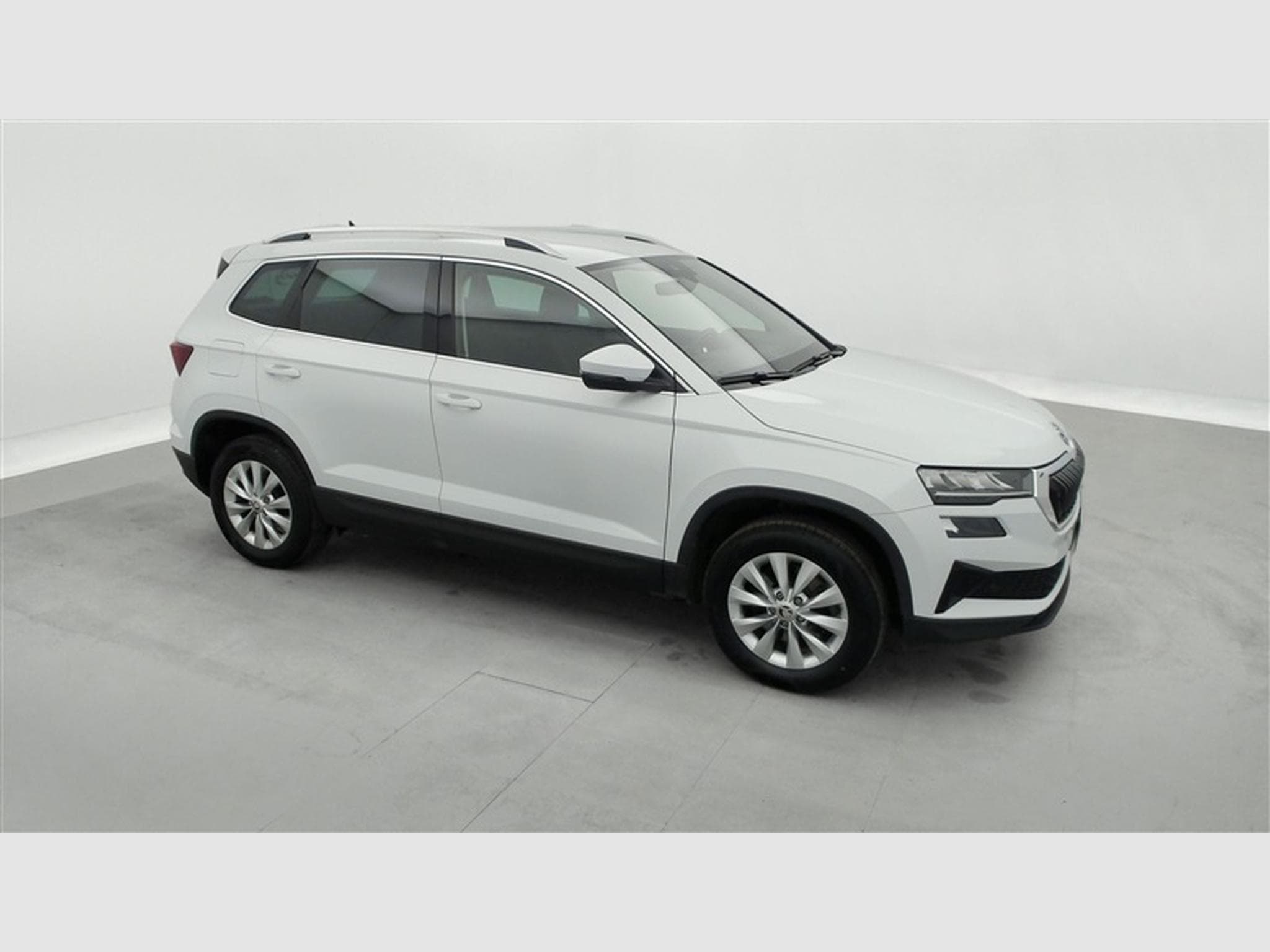 Skoda Karoq 1.5 TSI ACT Selection DSG (2024) - Photo 24