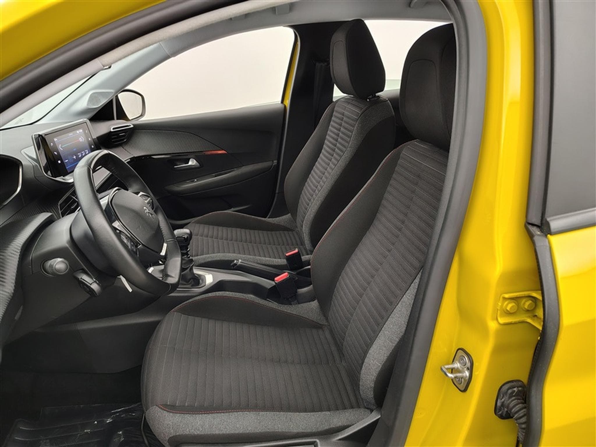 Peugeot 208 1.2i Active Pack *NAVI/FULL LED/PDC/JA16* (2021) - Photo 7