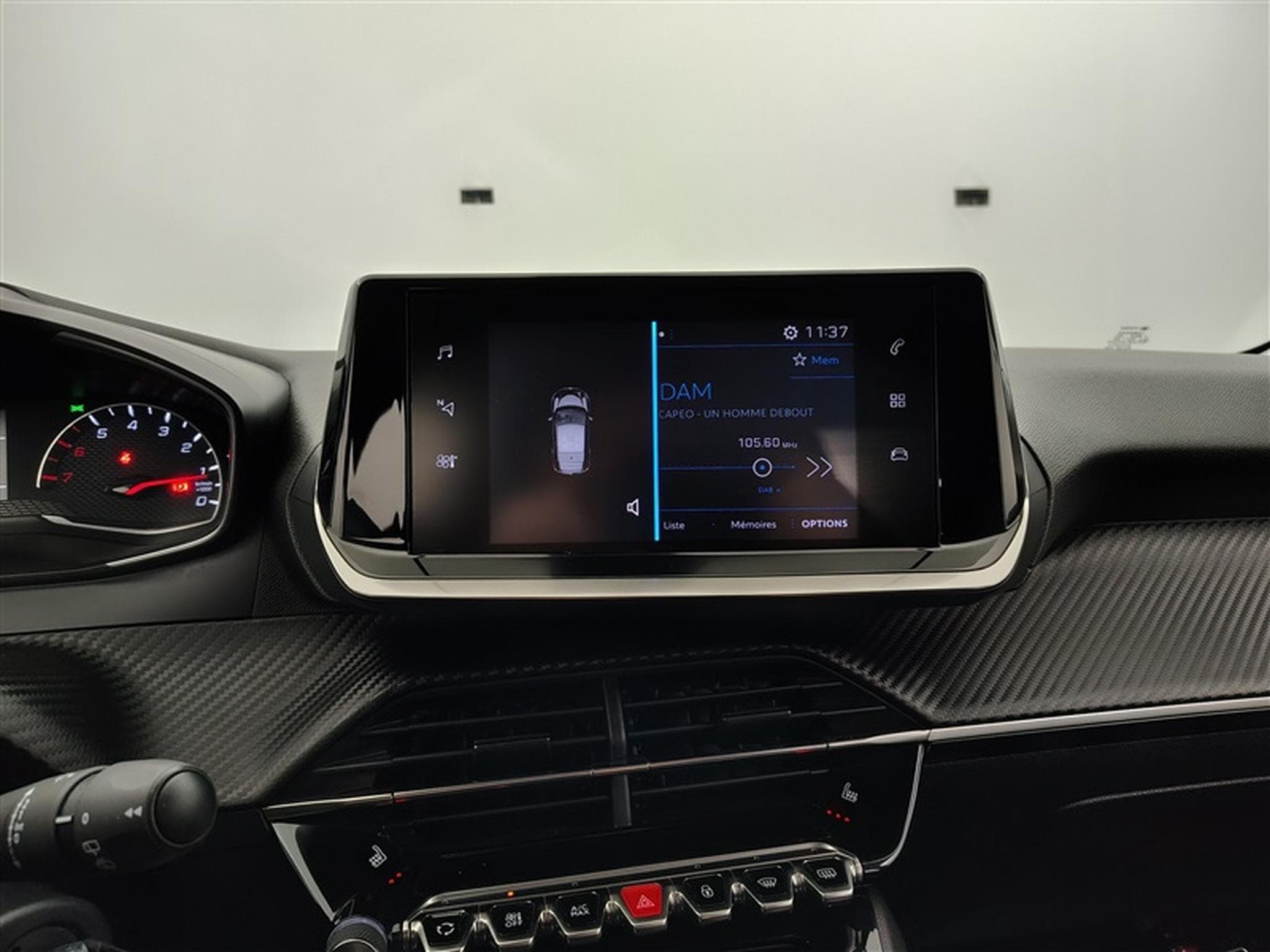 Peugeot 208 1.2i Active Pack *NAVI/FULL LED/PDC/JA16* (2021) - Photo 17
