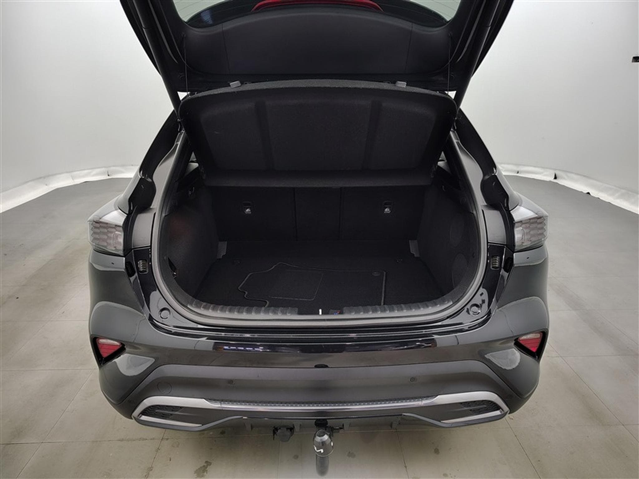 Kia XCeed 1.6 CRDI GT Line MHEV DCT (2023) - Photo 14