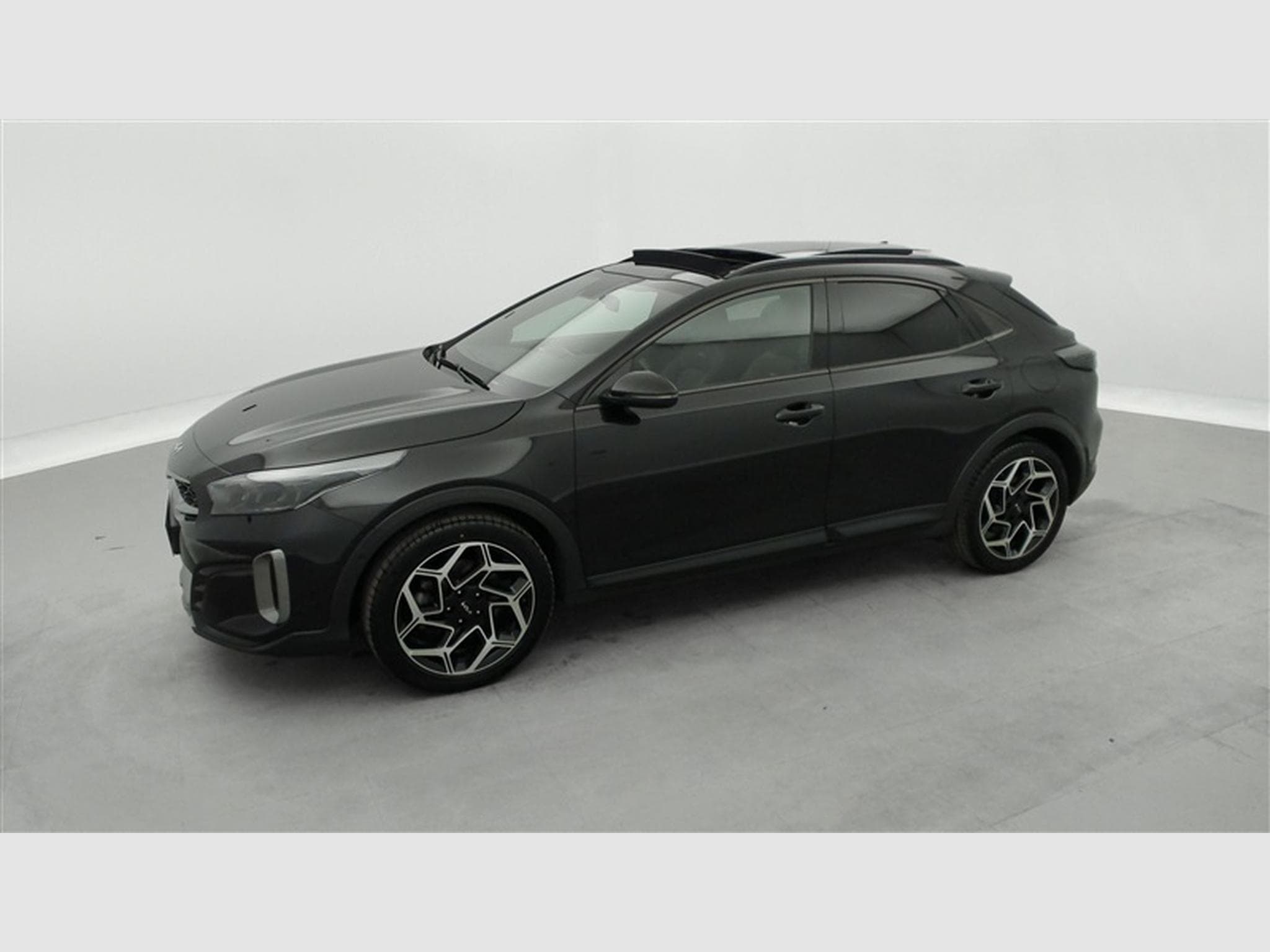 Kia XCeed 1.6 CRDI GT Line MHEV DCT (2023) - Photo 24