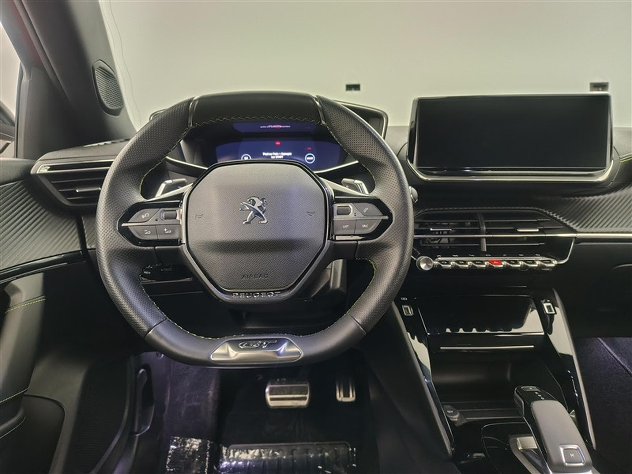 Peugeot 2008 1.5 BlueHDi GT S&S (EU6.3) (2021) - Photo 9