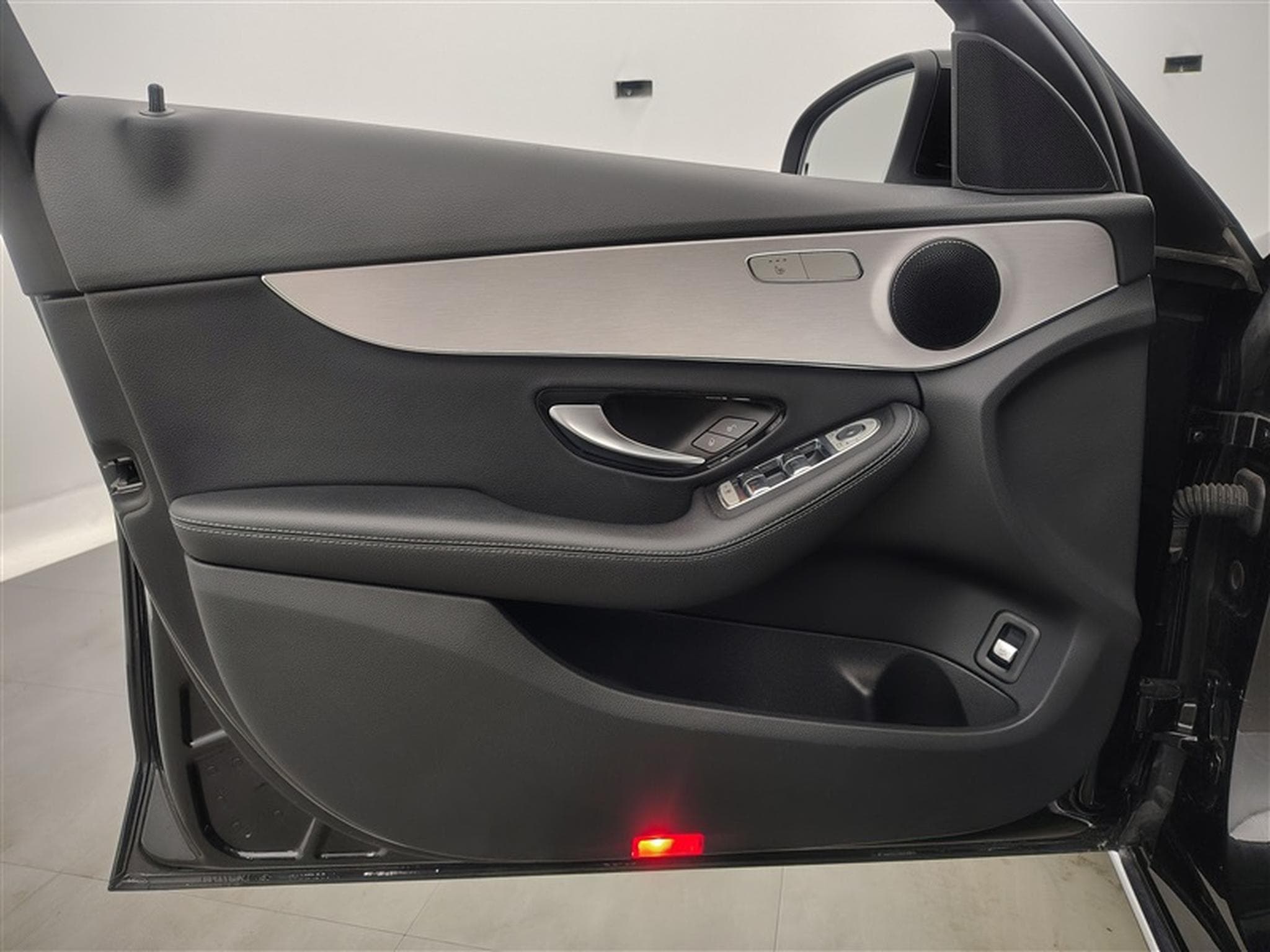 Mercedes C 180 C 180 d  Navi / Led / PDC av+ar (2021) - Photo 17