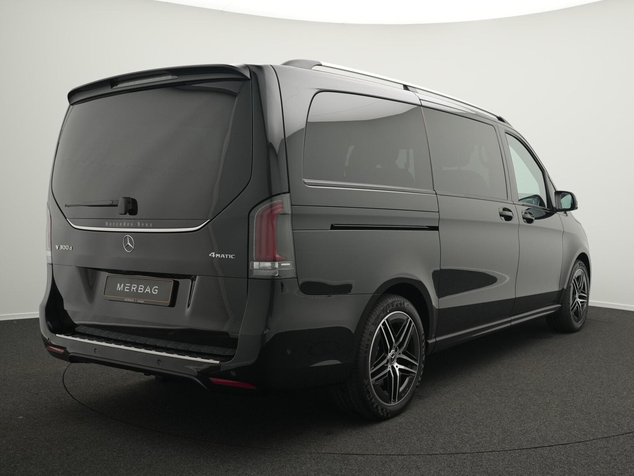 Mercedes V d 4MATIC EXCLUSIVE Lang (2026) - Photo 3