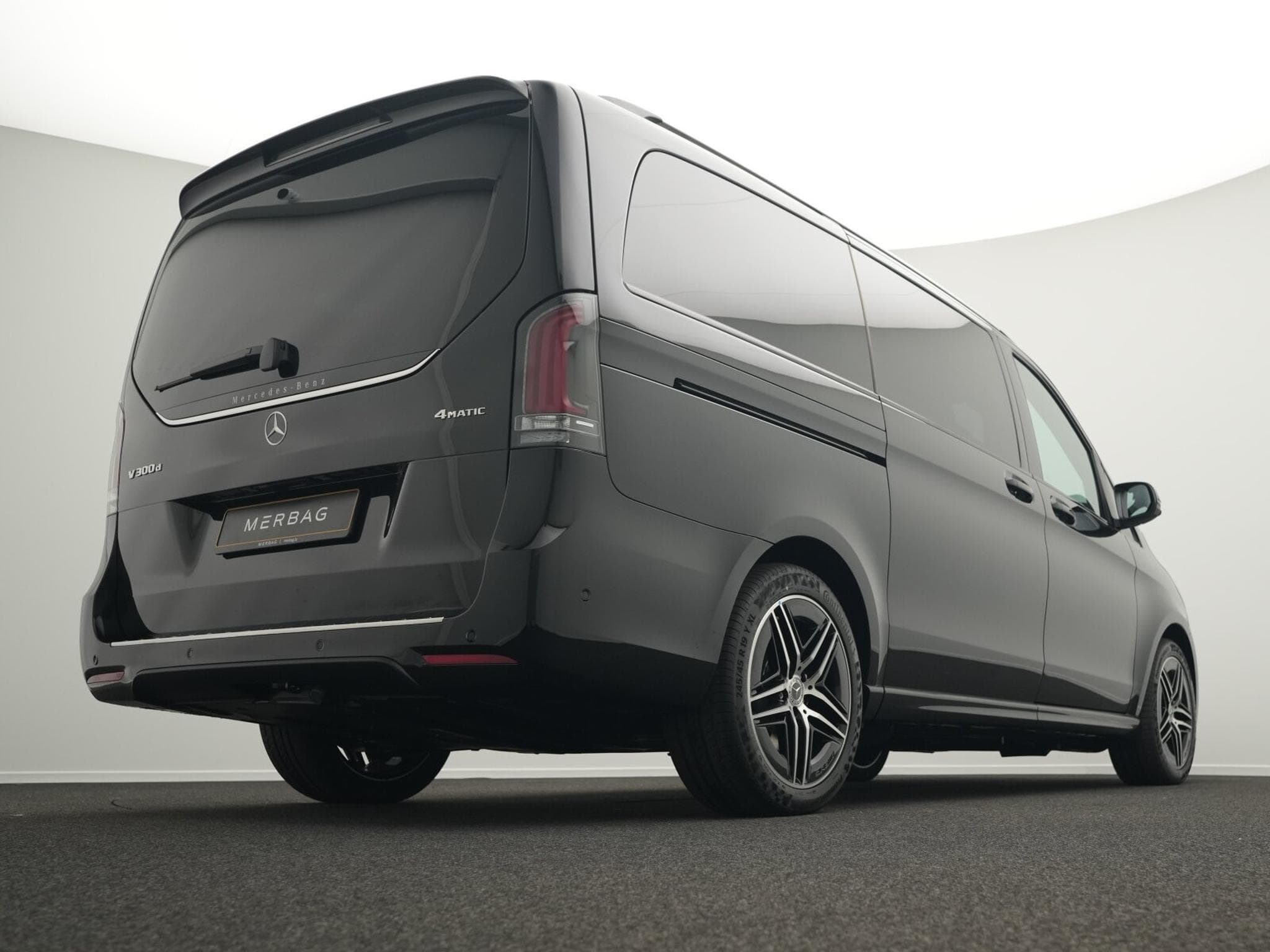Mercedes V d 4MATIC EXCLUSIVE Lang (2026) - Photo 9