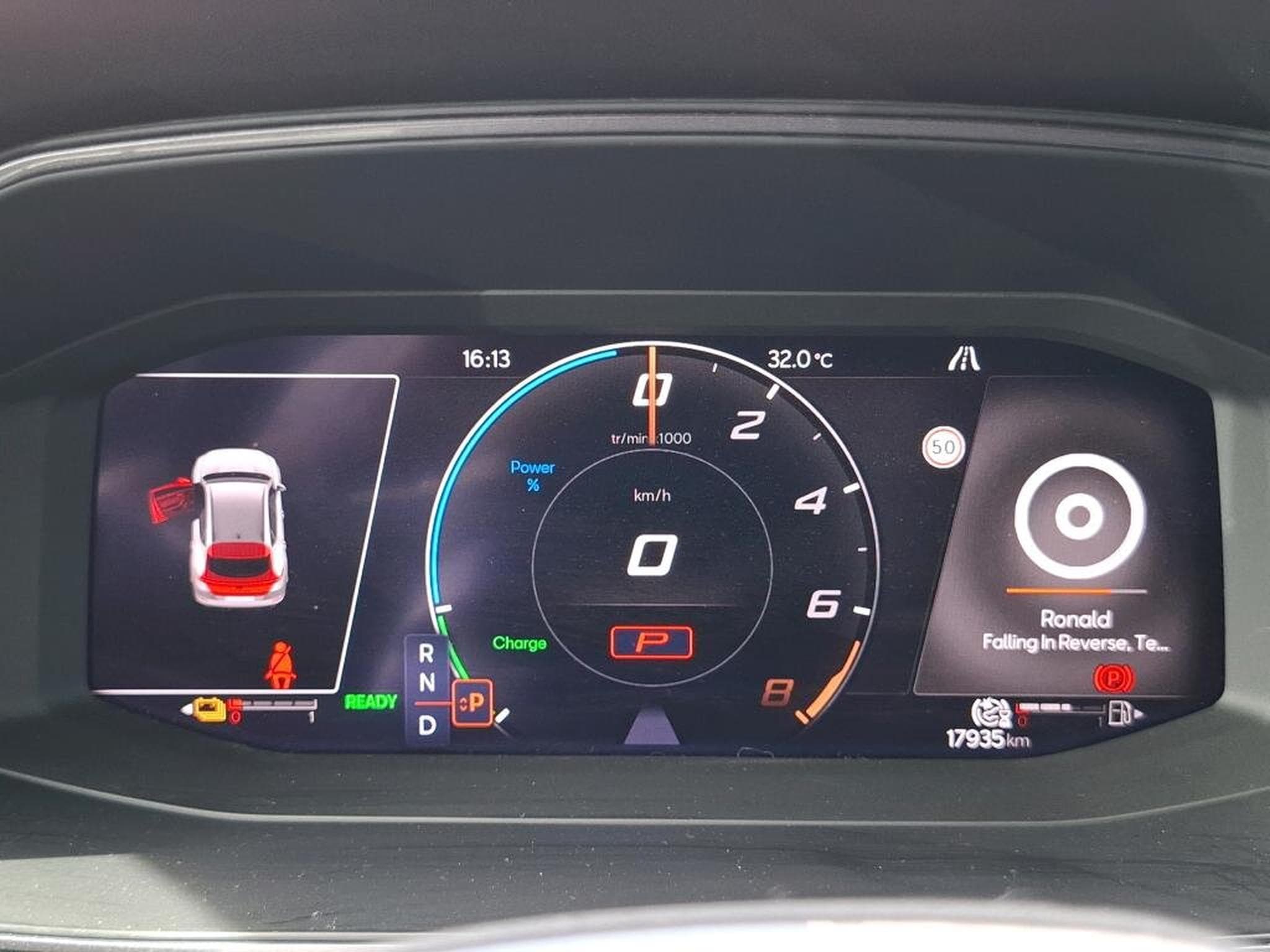 Cupra Formentor PHEV 245cv MAT/SIEGES ELEC/VOLANT SUPERSPORT (2024) - Photo 4