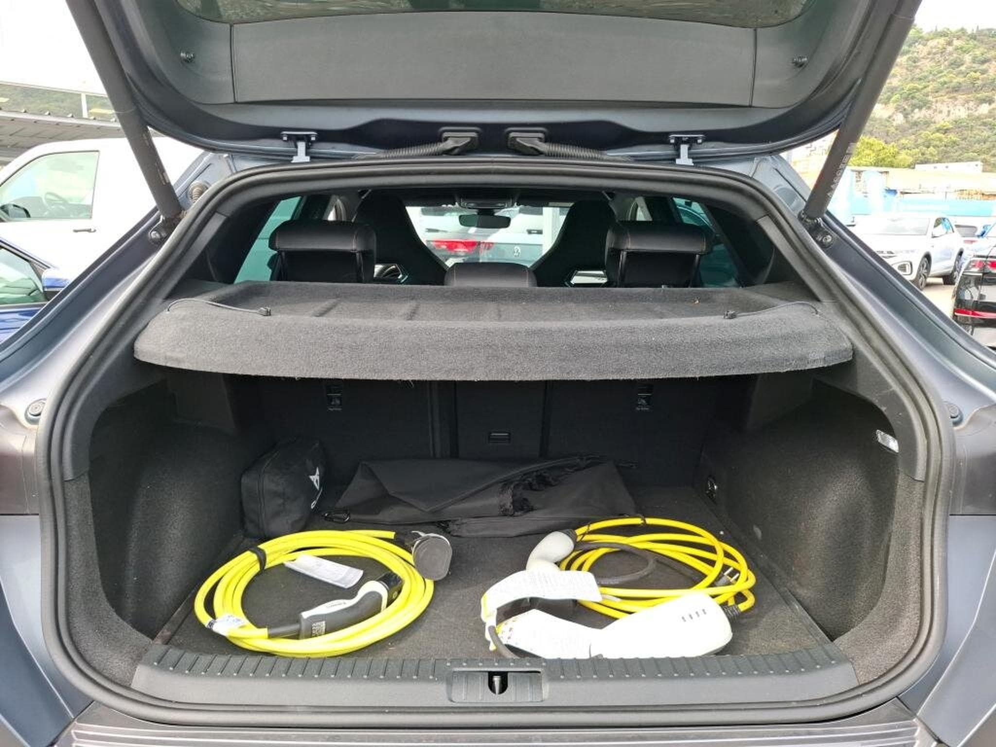 Cupra Formentor PHEV 245cv MAT/SIEGES ELEC/VOLANT SUPERSPORT (2024) - Photo 7