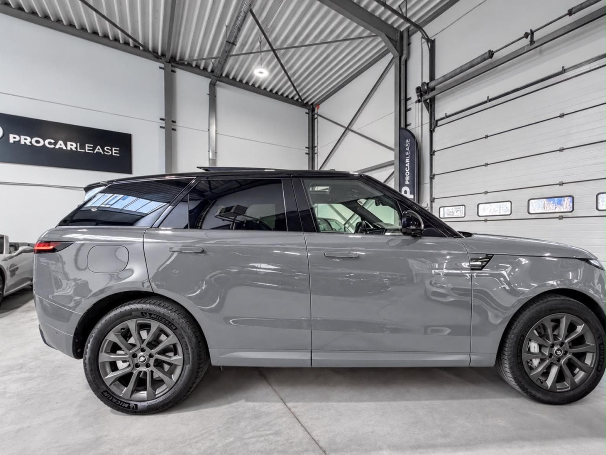 Land-Rover Range Rover Sport P460E S HYBRID /21/PANO/360/LUFT/VOLL (2026) - Photo 3
