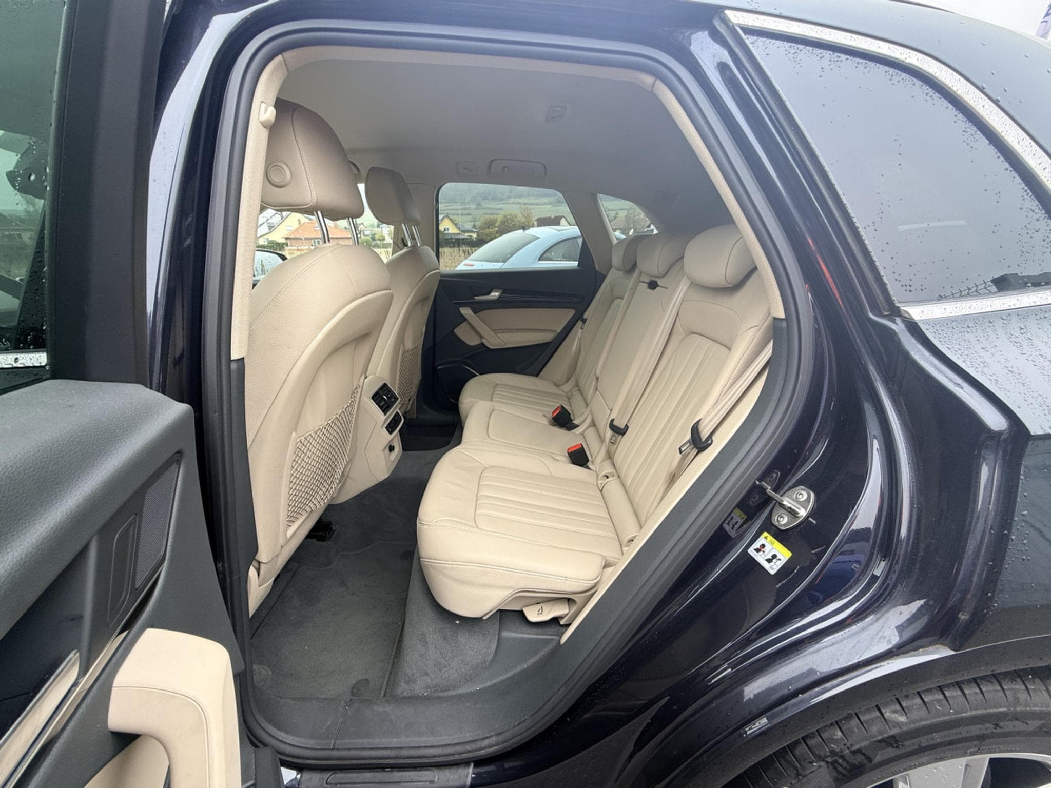 Audi Q5 Design 45 TFSI quattro 245cv S-tronic 7 vitesses (2019) - Photo 4