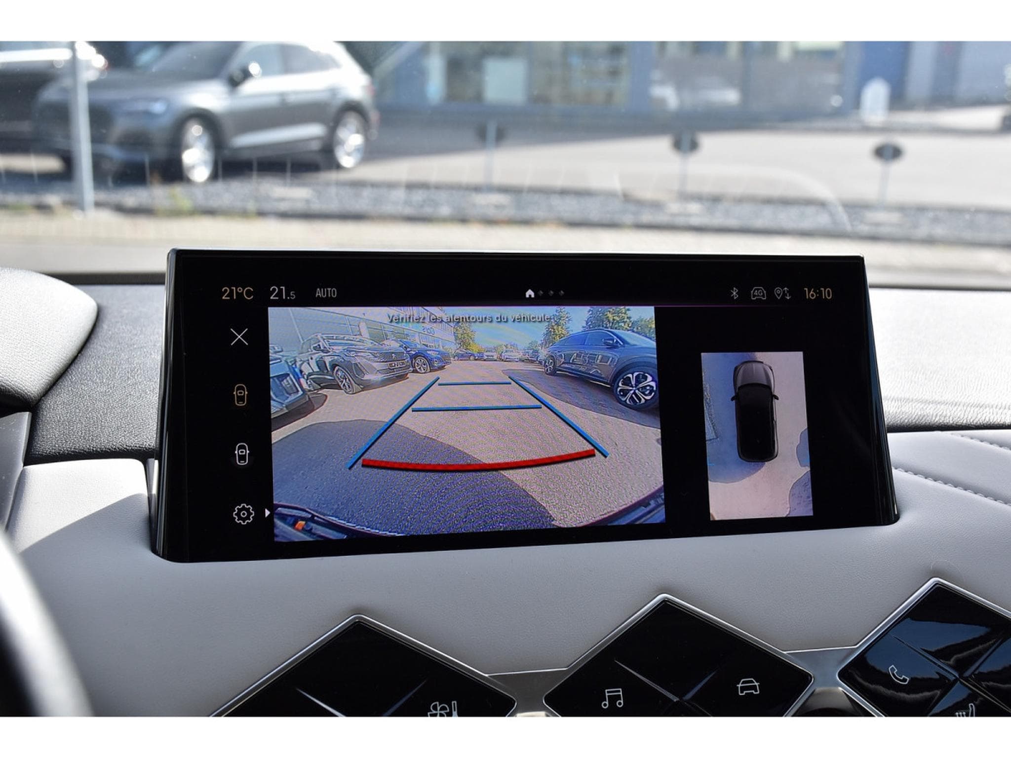 DS Automobiles DS3 1.2 PureTech EAT8 Rivoli CUIR GPS CAM LANE SIDE FOCAL 1°MAIN (2023) - Photo 18