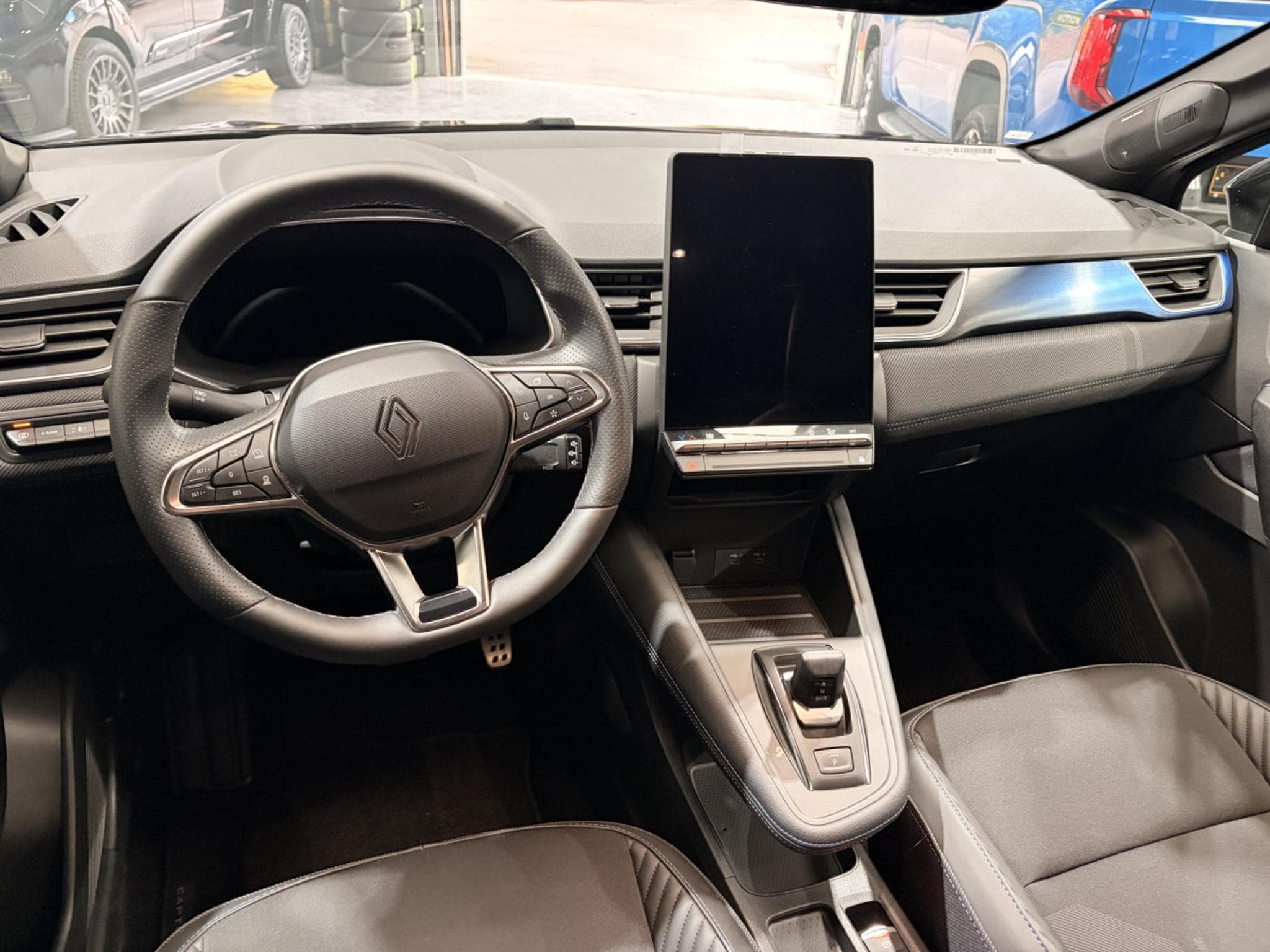 Renault Captur 1.8 ESPRIT ALPINE Full Hybrid (2026) - Photo 10