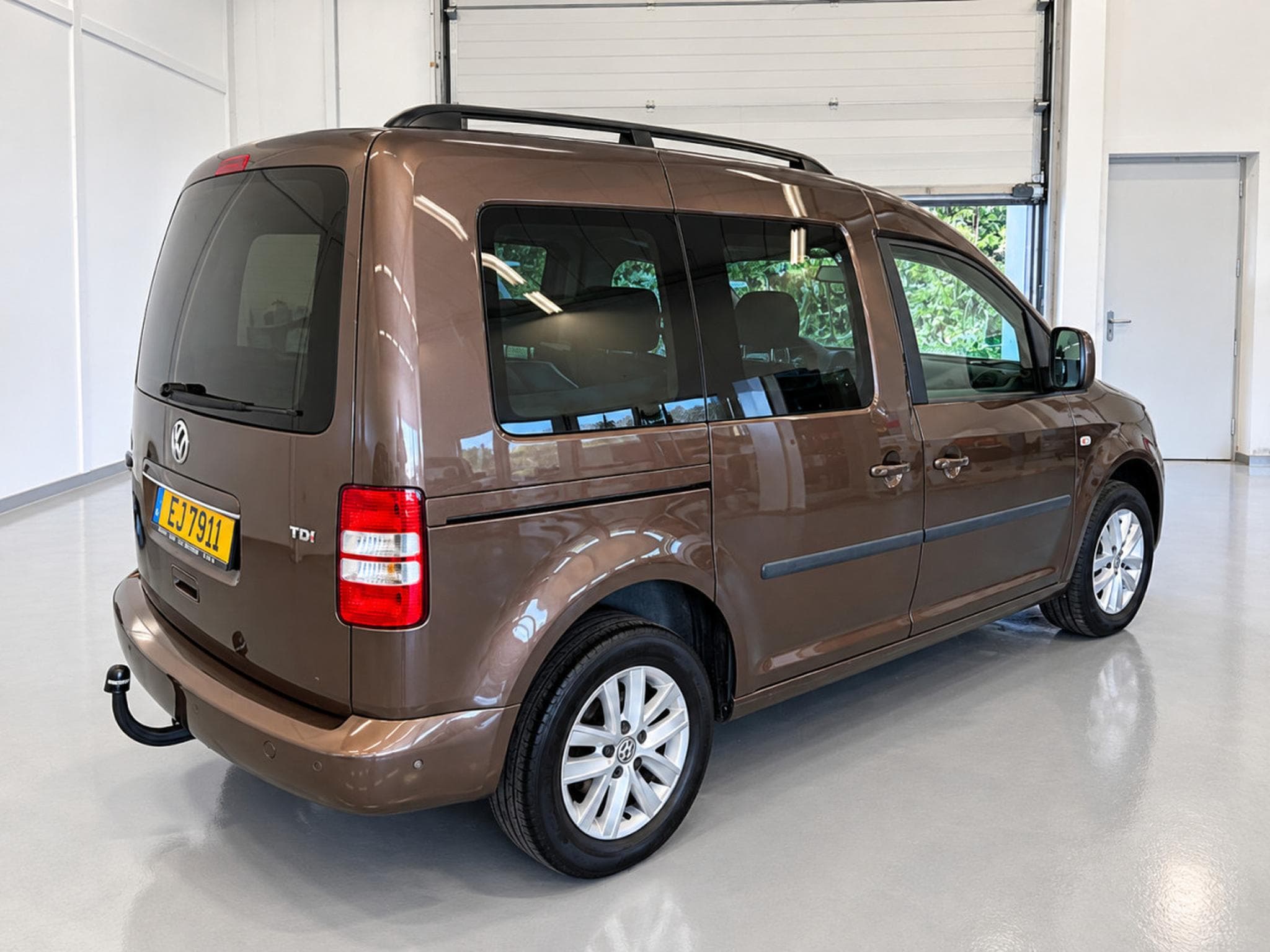 VW Caddy 1.6 Tdi 102 Comfortline DSG (2014) - Photo 4