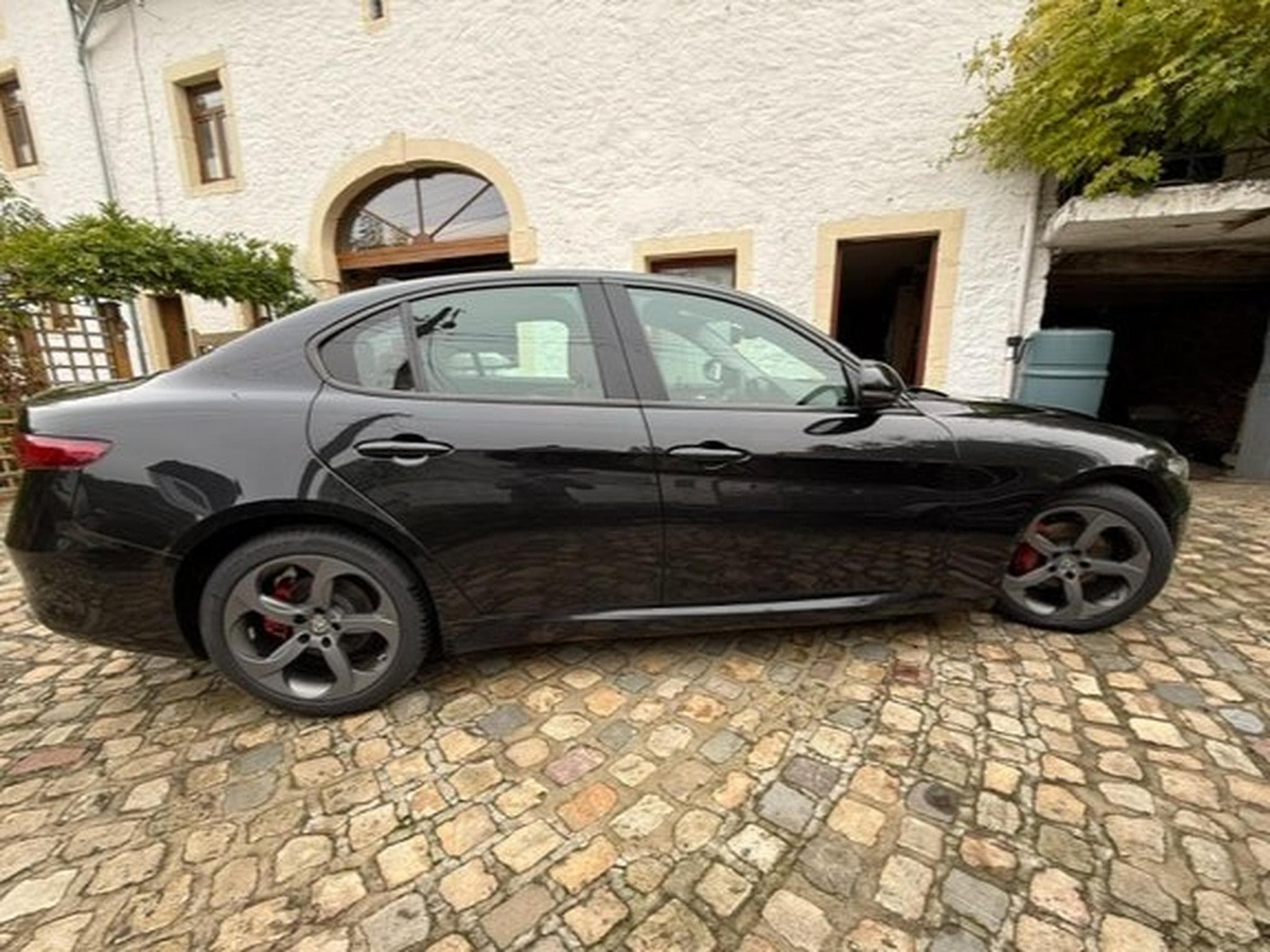 Alfa-Romeo Giulia Super (2018) - Photo 7