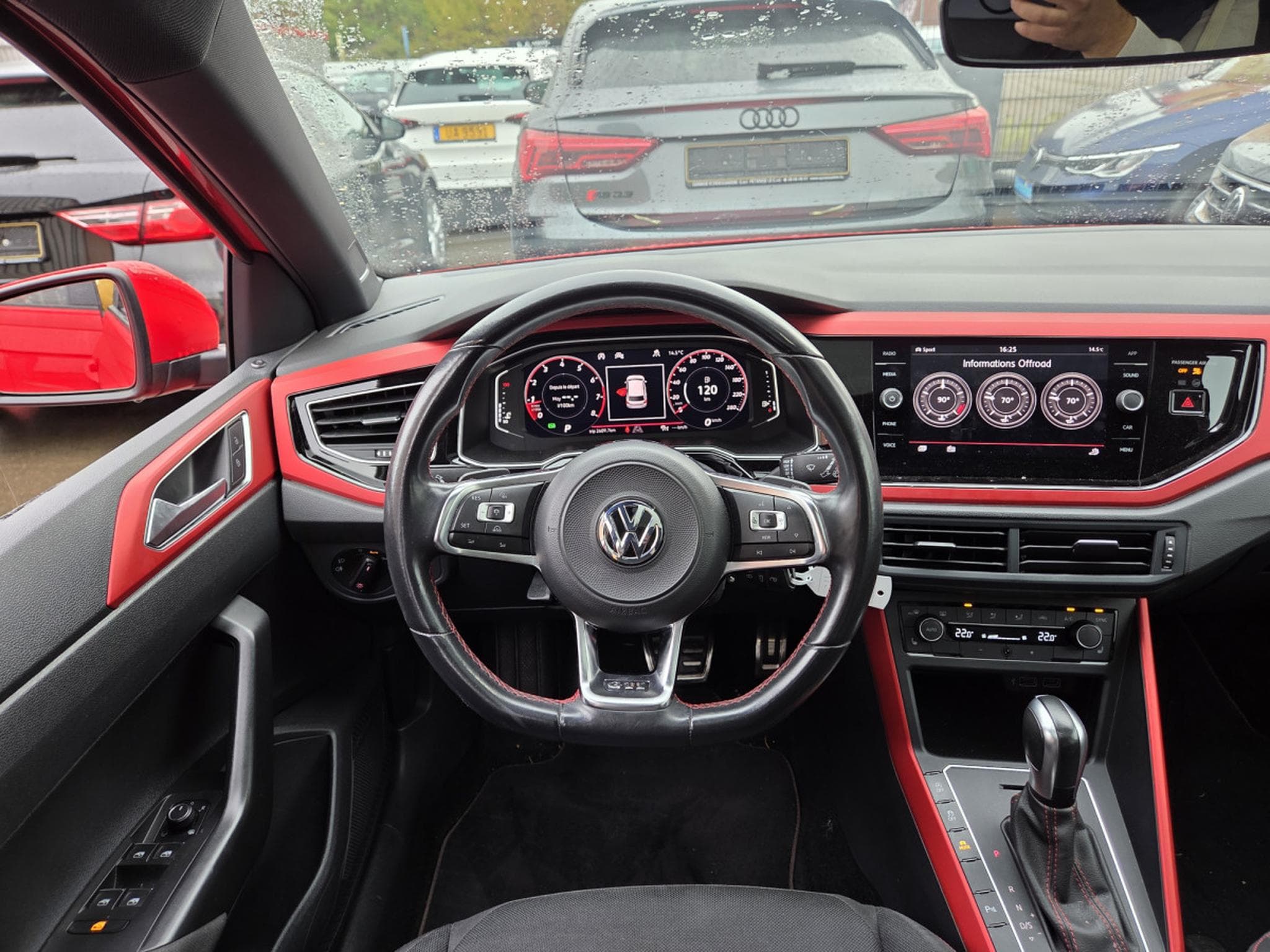 VW Polo 200CV (2020) - Photo 10