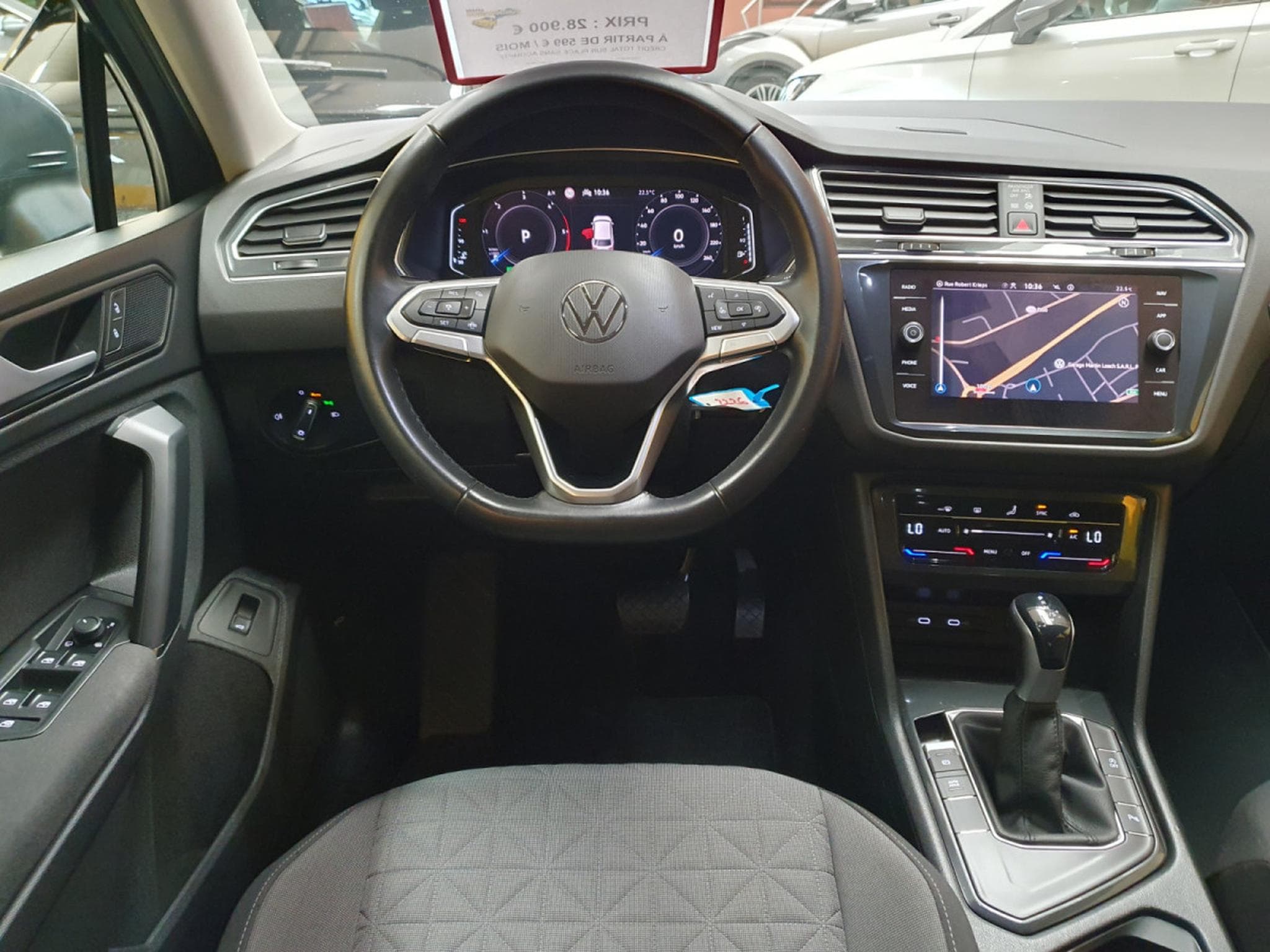 VW Tiguan 2.0TDI 150 LIFE (2021) - Photo 8