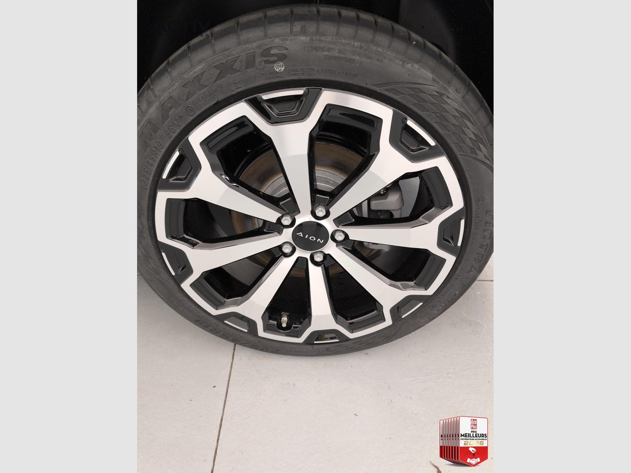 Aion V PREMIUM (2026) - Photo 15