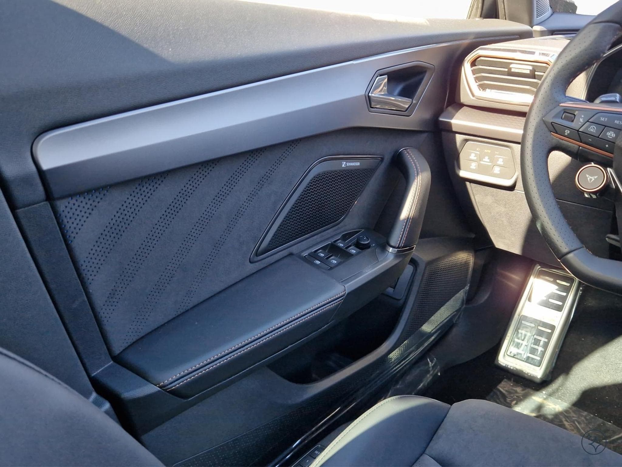 Cupra Formentor 1.5 eTSI 110kW/150ch (2026) - Photo 9