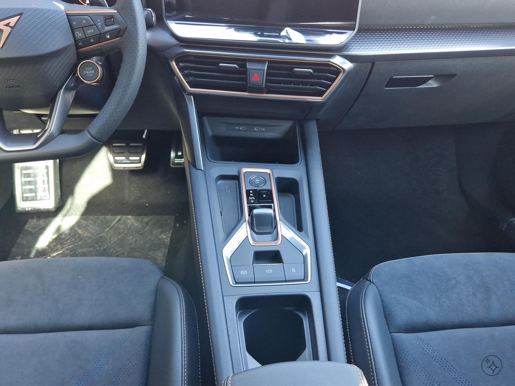 Cupra Formentor 1.5 eTSI 110kW/150ch (2026) - Photo 16