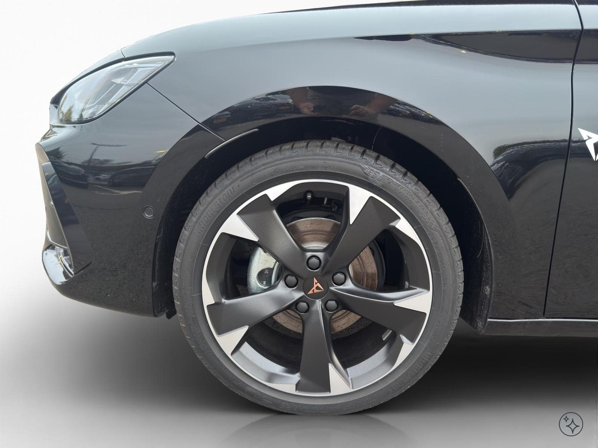 Cupra Leon 1.5 eTSI (2026) - Photo 8