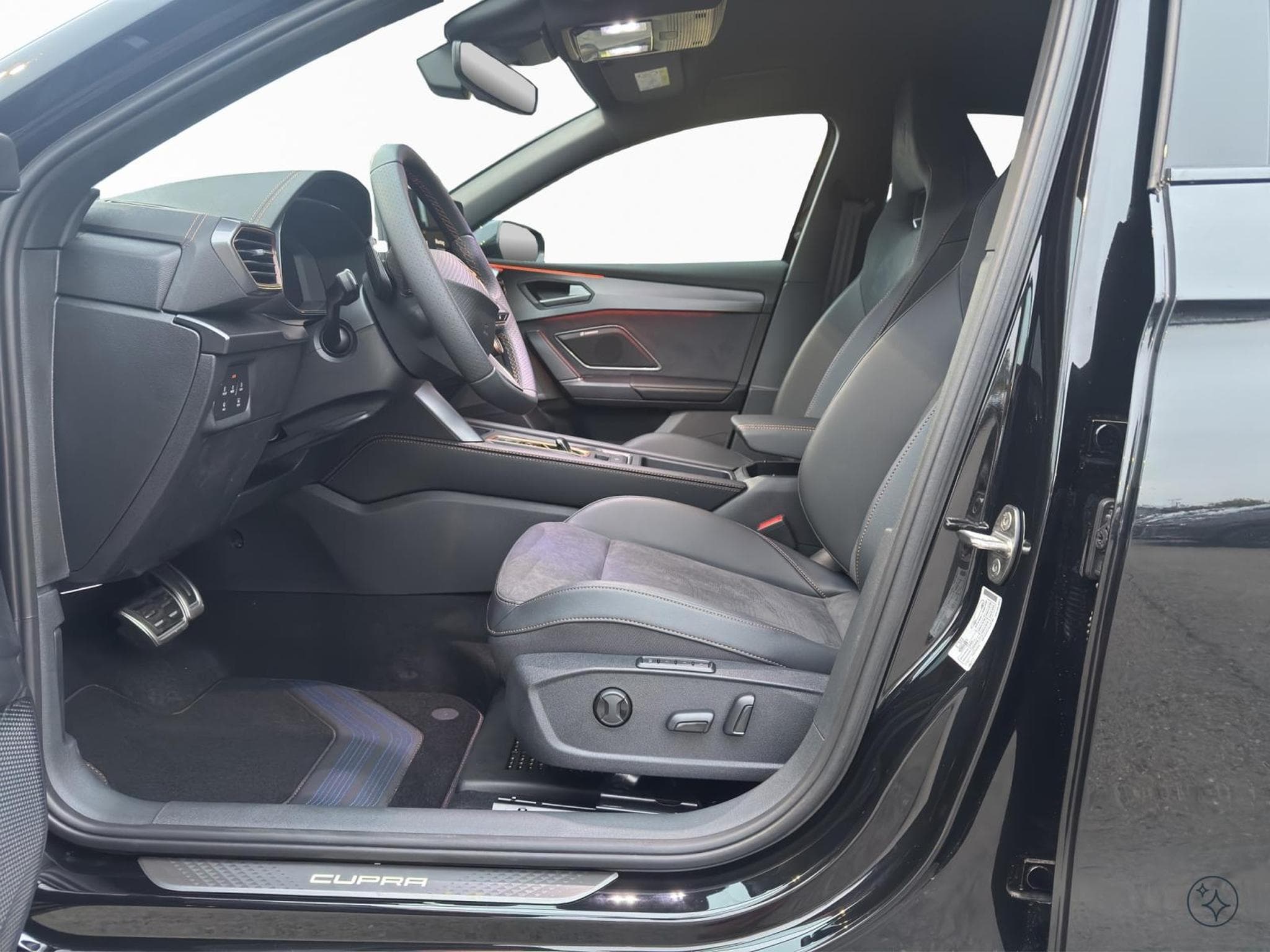Cupra Leon 1.5 eTSI (2026) - Photo 9