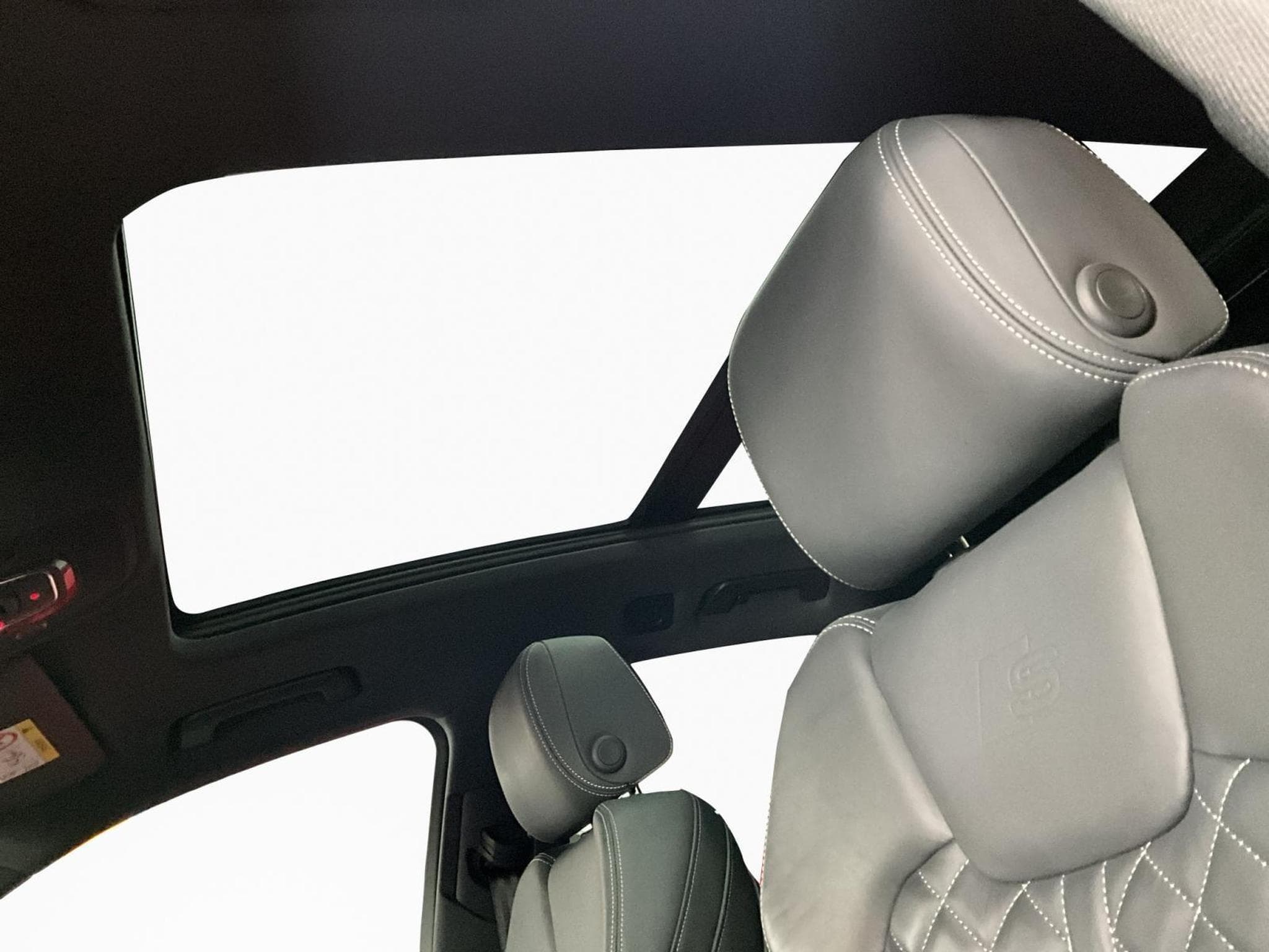 Audi SQ5 Quattro+Tiptronic+P.Premium+Pano+Bang&Olufsen+StandH.+Sport- (2021) - Photo 15