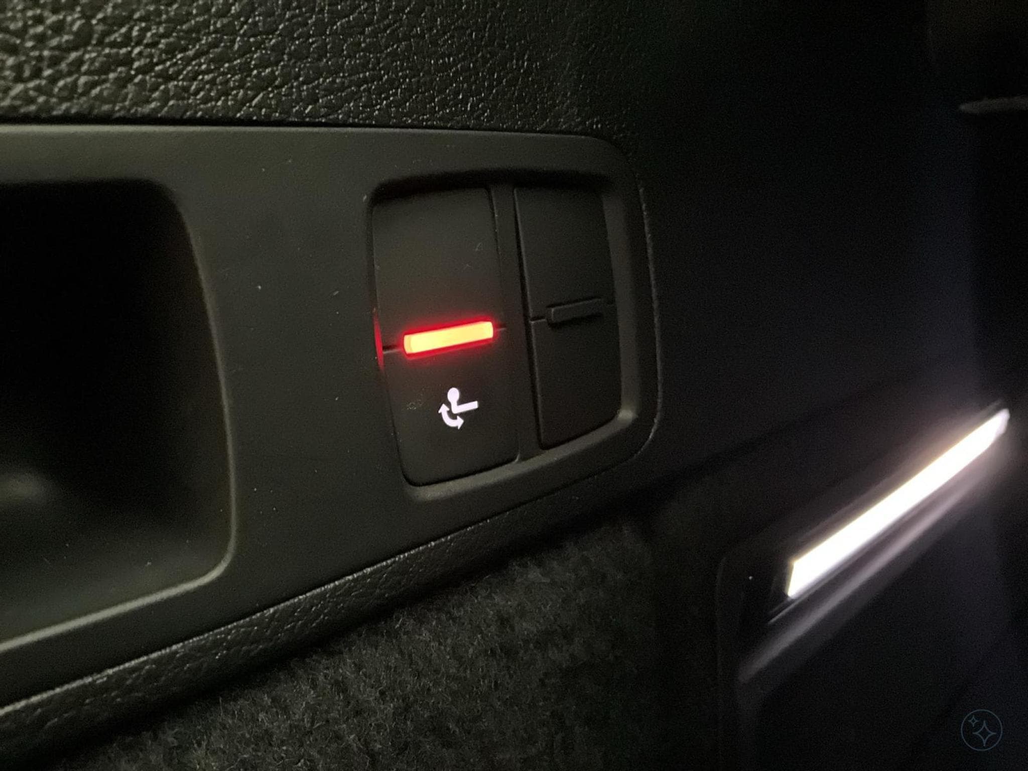 Audi SQ5 Quattro+Tiptronic+P.Premium+Pano+Bang&Olufsen+StandH.+Sport- (2021) - Photo 20