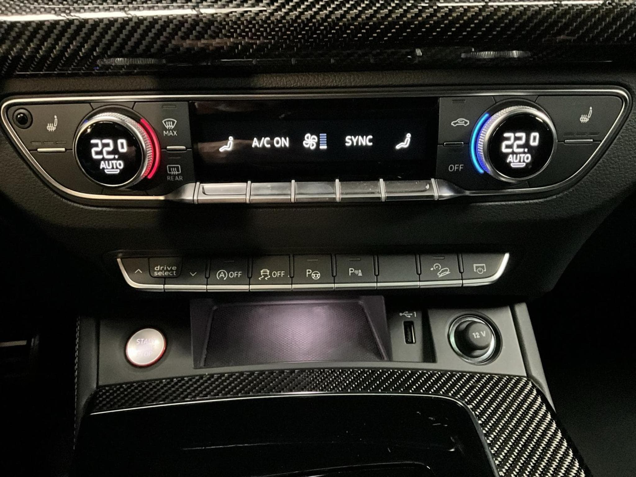Audi SQ5 Quattro+Tiptronic+P.Premium+Pano+Bang&Olufsen+StandH.+Sport- (2021) - Photo 22