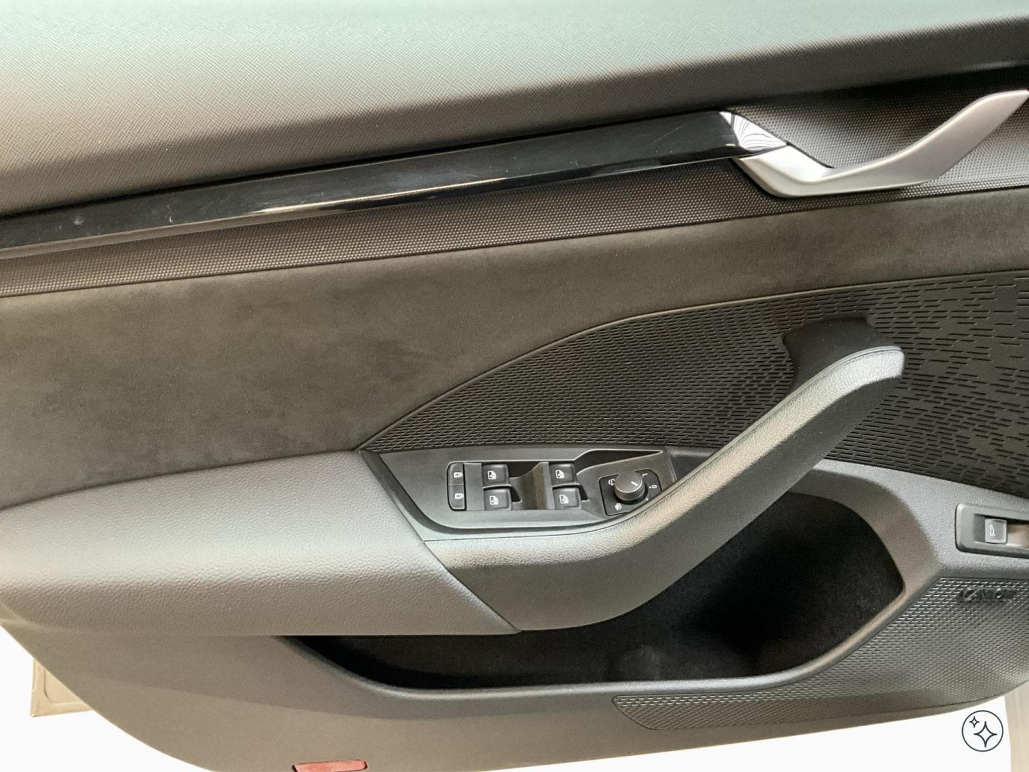 Skoda Octavia RS+DSG+SUEDIA+Audio-Canton+AHK (2025) - Photo 14