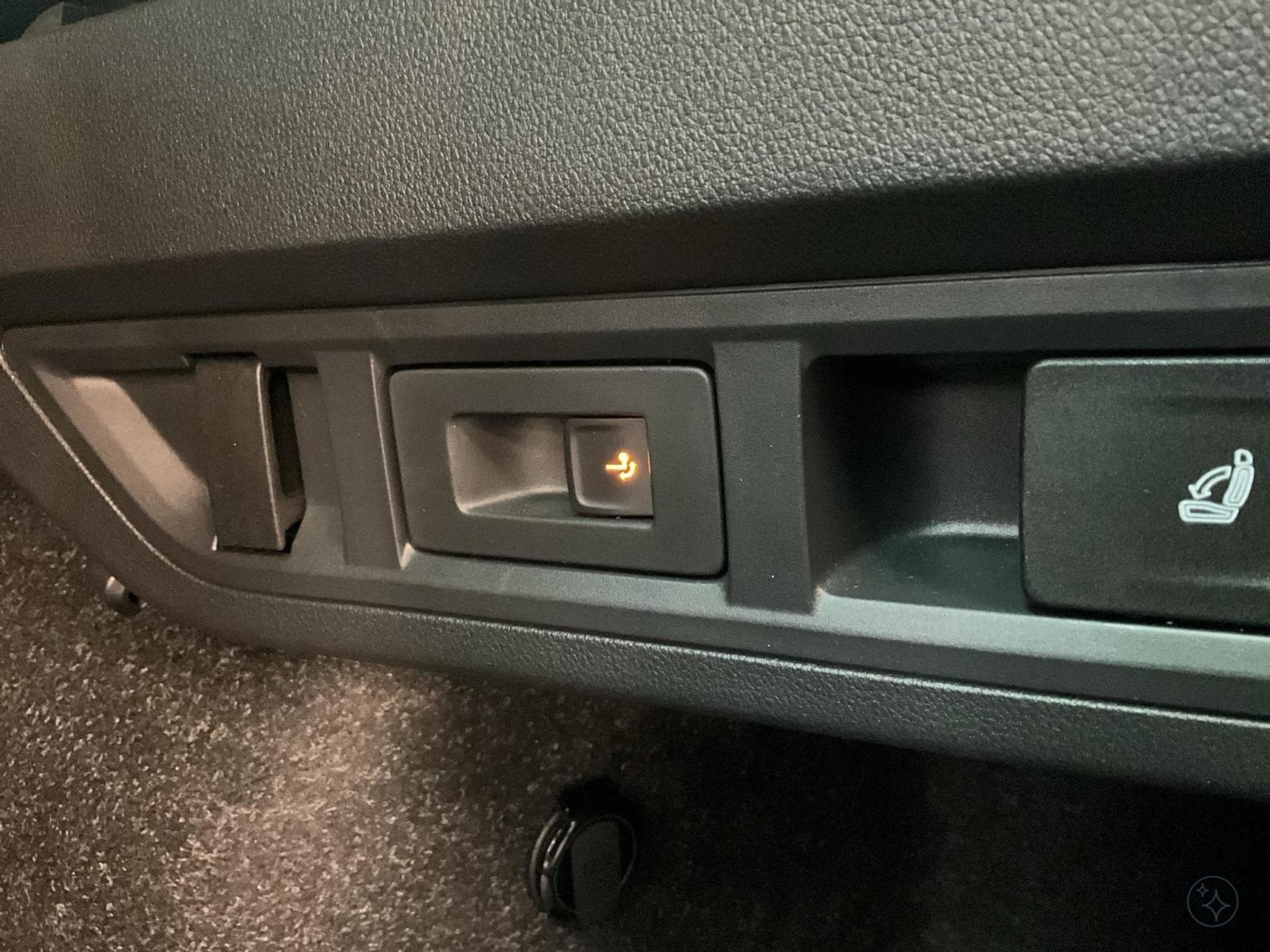 Skoda Octavia RS+DSG+SUEDIA+Audio-Canton+AHK (2025) - Photo 19