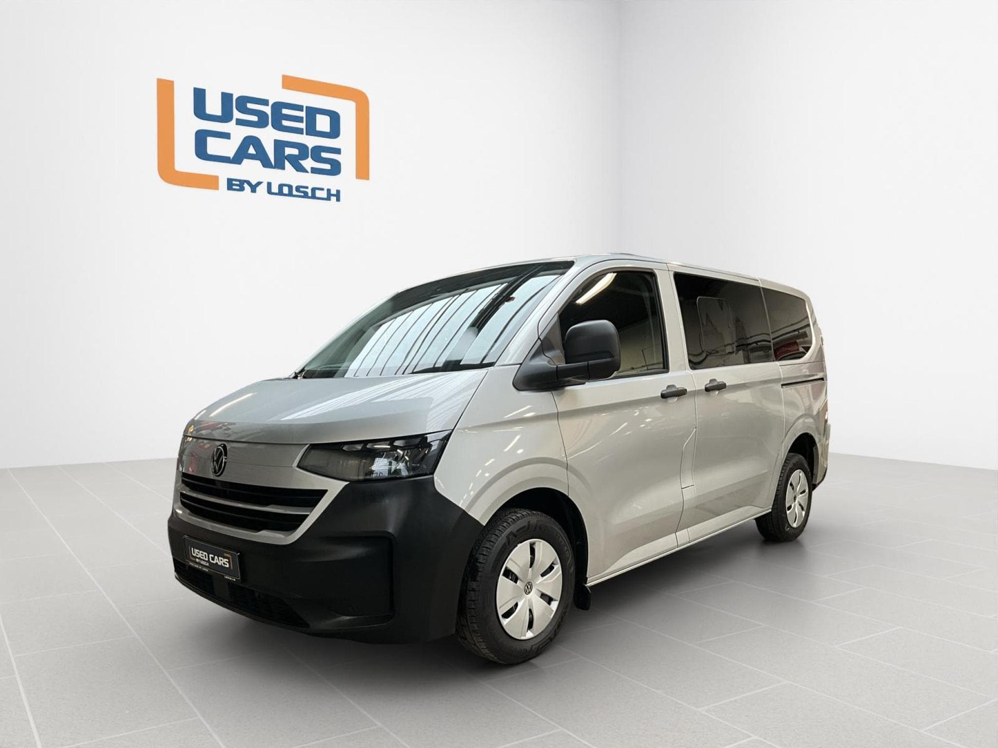 VW Caravelle Court+Aut8+9Sitze+Led+Navi+Rear-View (2025) - Photo 4