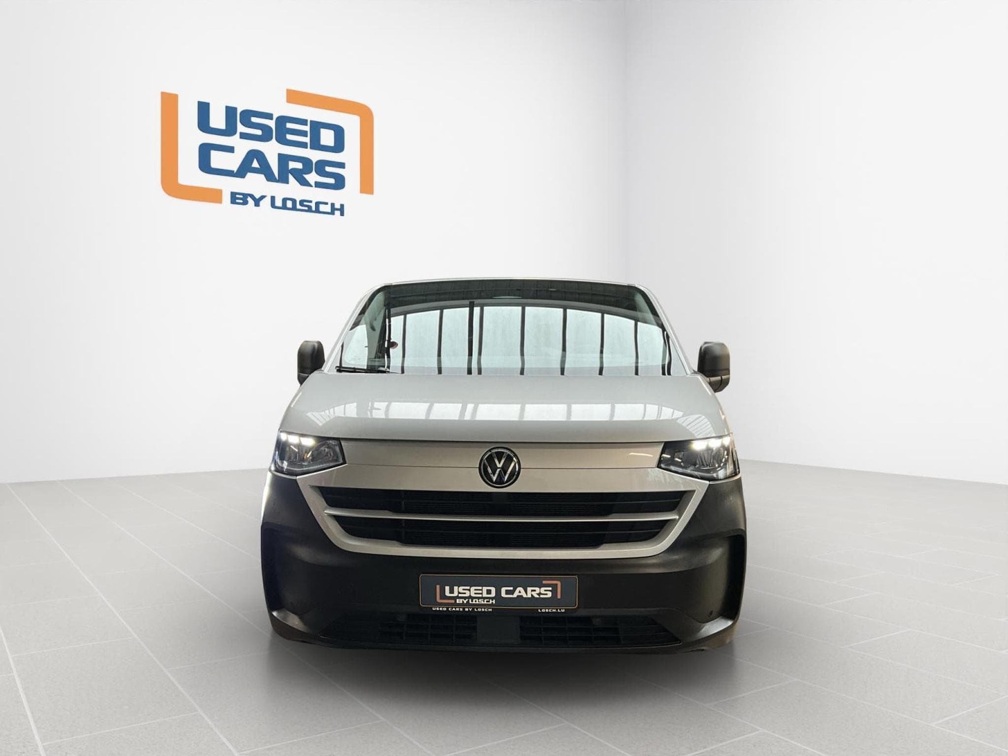 VW Caravelle Court+Aut8+9Sitze+Led+Navi+Rear-View (2025) - Photo 3