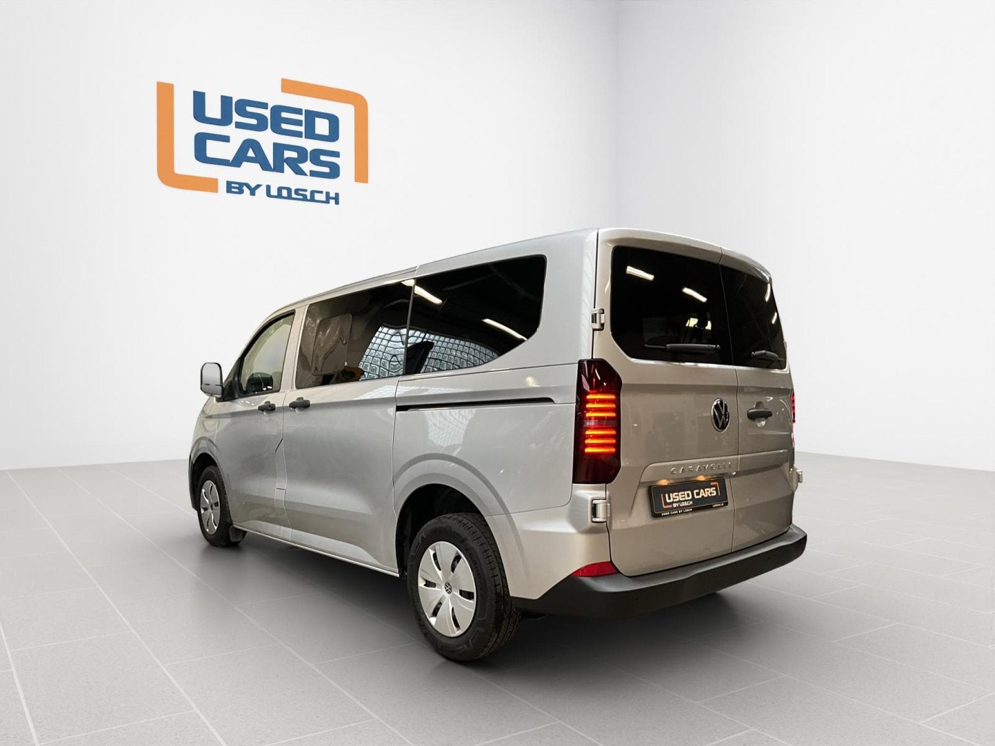 VW Caravelle Court+Aut8+9Sitze+Led+Navi+Rear-View (2025) - Photo 5