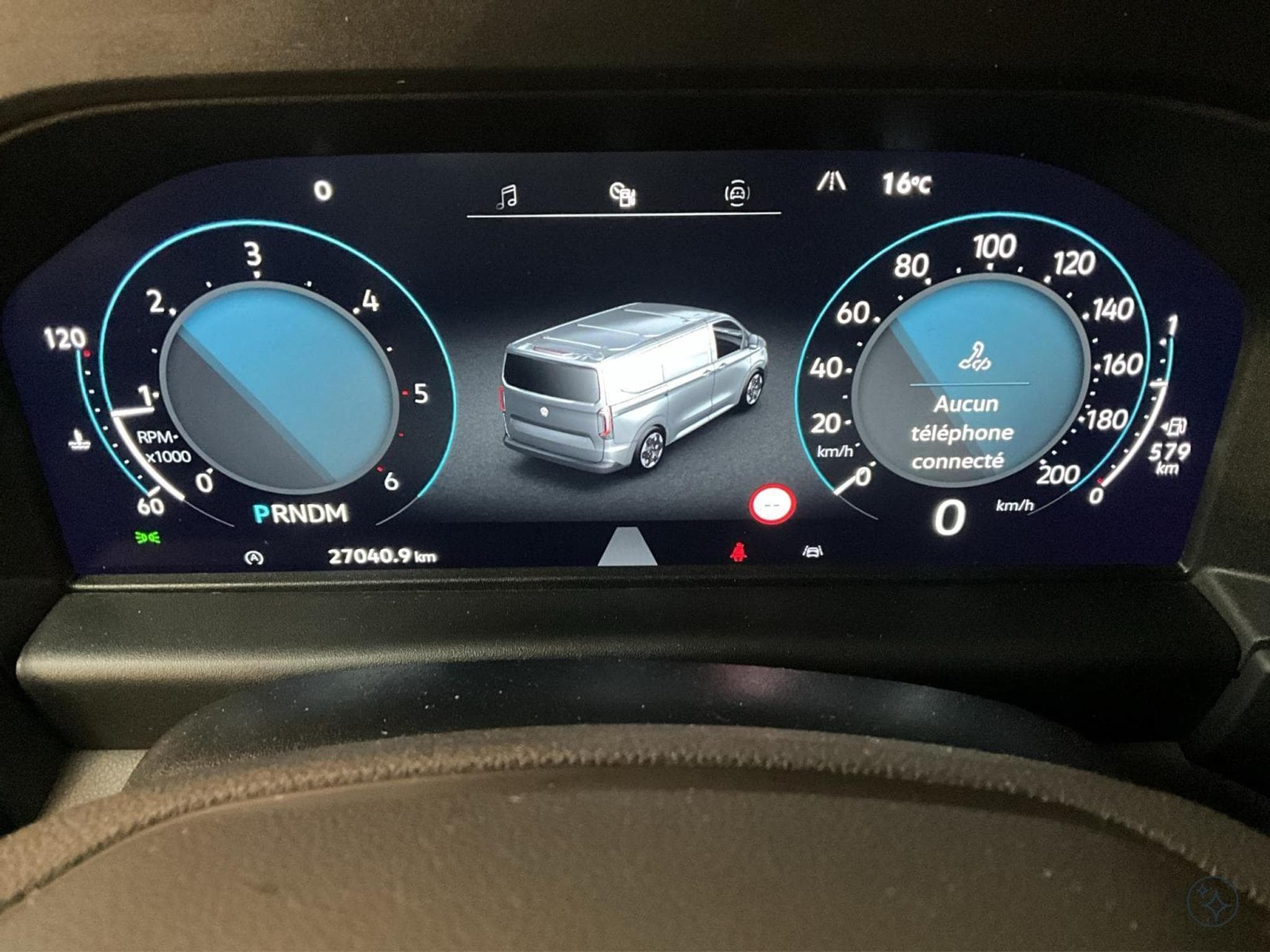 VW Caravelle Court+Aut8+9Sitze+Led+Navi+Rear-View (2025) - Photo 11