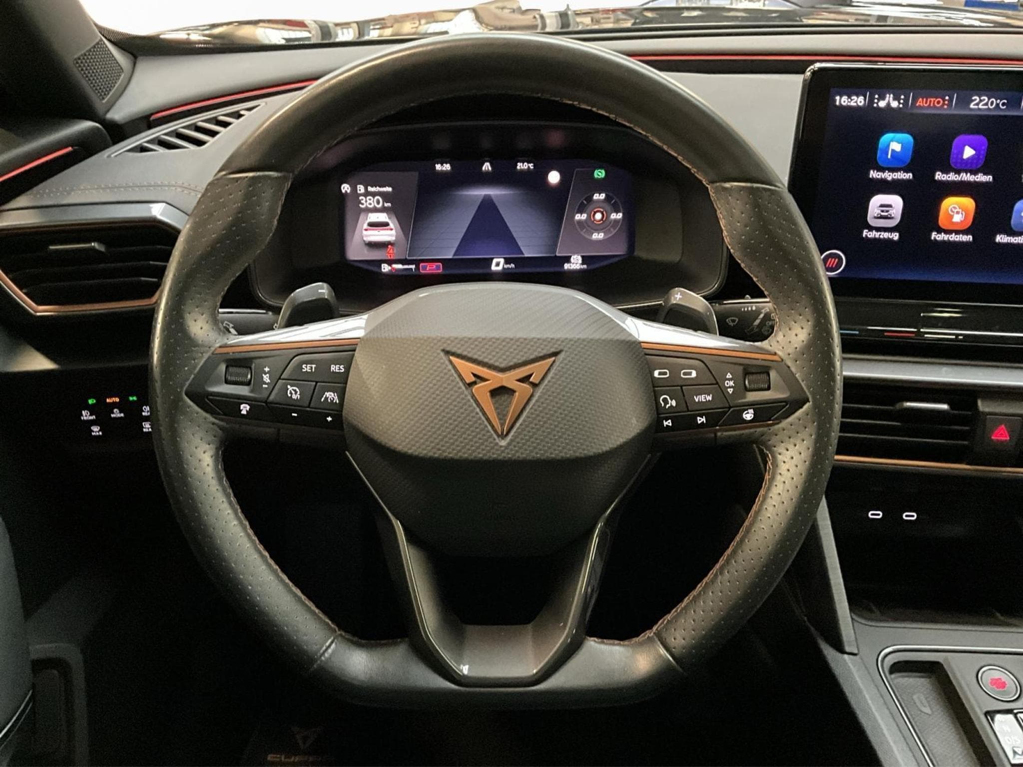 Cupra Formentor EVO+TDI+4Drive+DSG+AHK+PANO+LM18+P.Leder (2023) - Photo 9