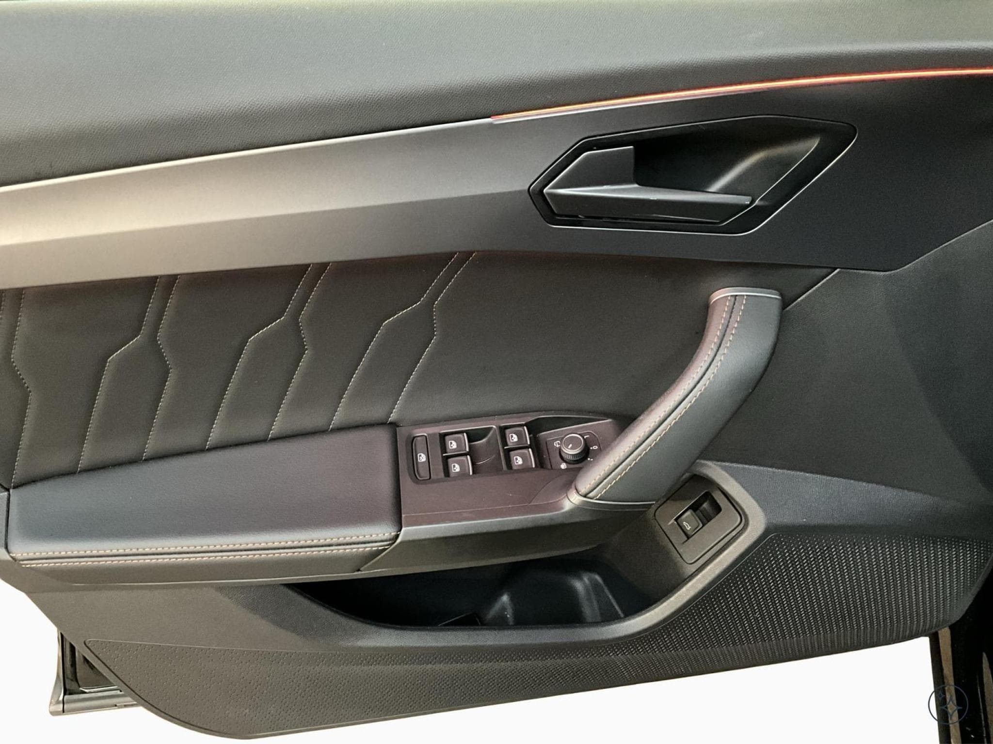 Cupra Formentor EVO+TDI+4Drive+DSG+AHK+PANO+LM18+P.Leder (2023) - Photo 13