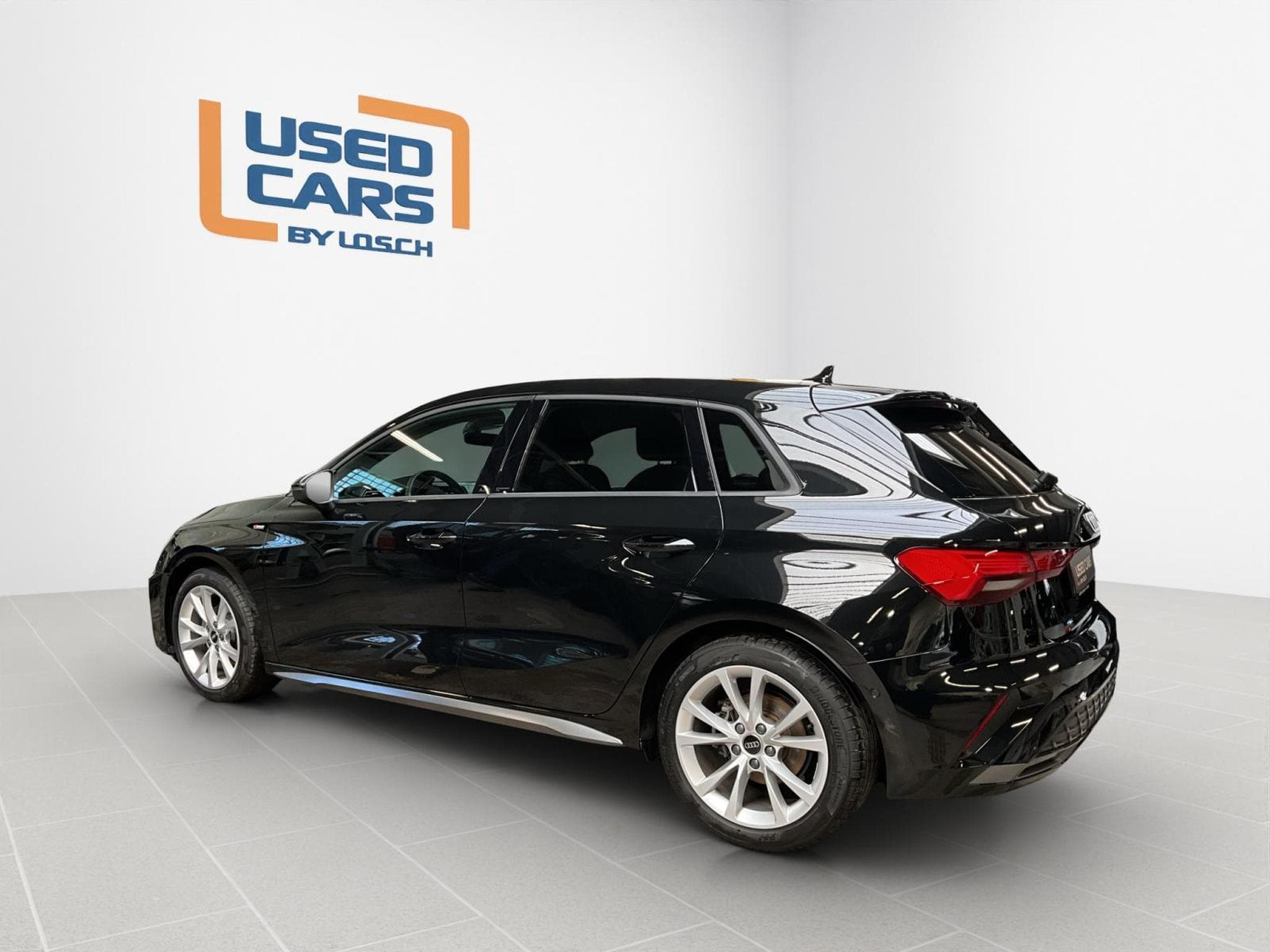 Audi A3 SB+s-line+35TFSI+S-Tronic+Led+Navi+P.Business+ (2025) - Foto 5