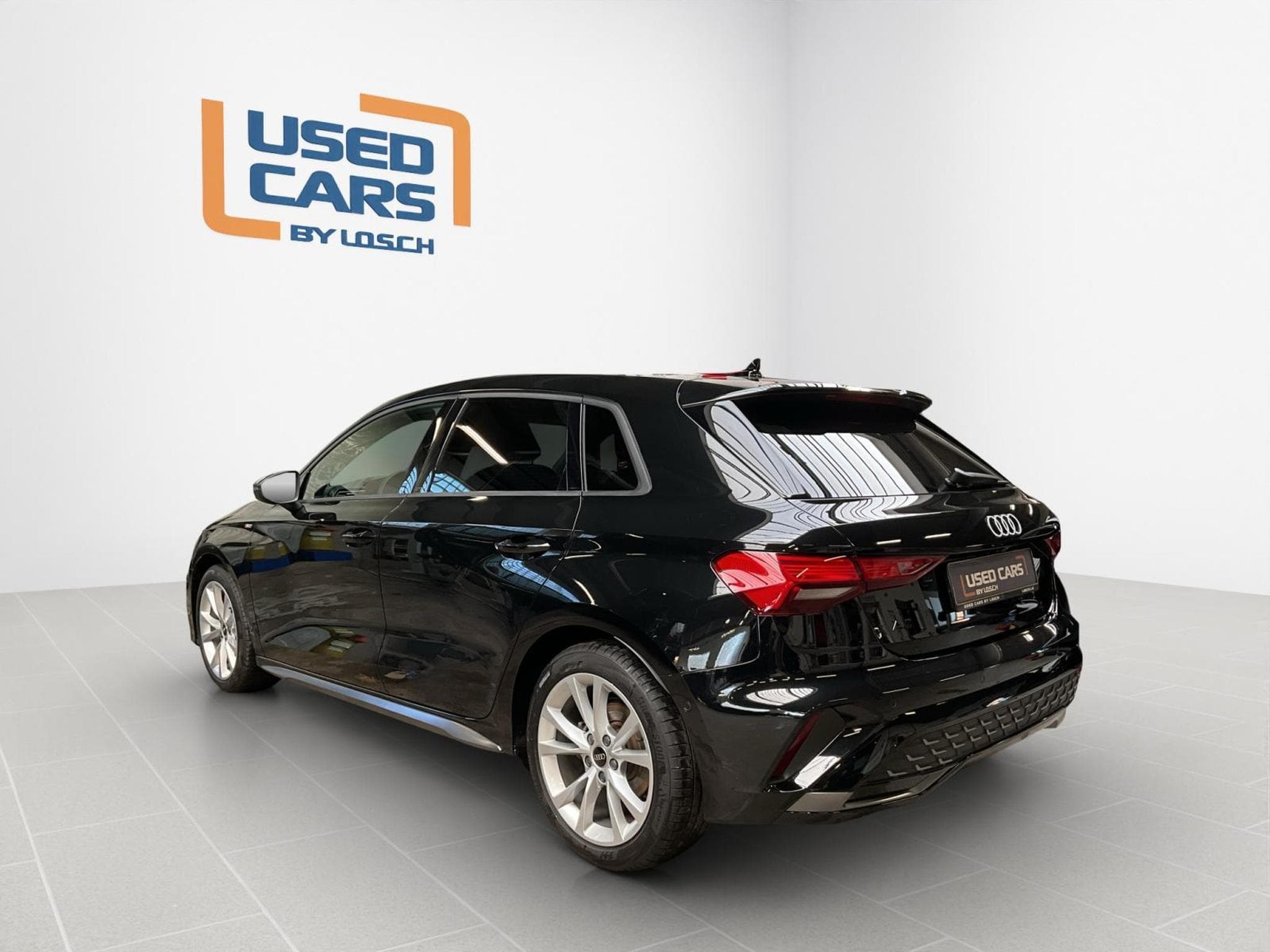 Audi A3 SB+s-line+35TFSI+S-Tronic+Led+Navi+P.Business+ (2025) - Foto 6
