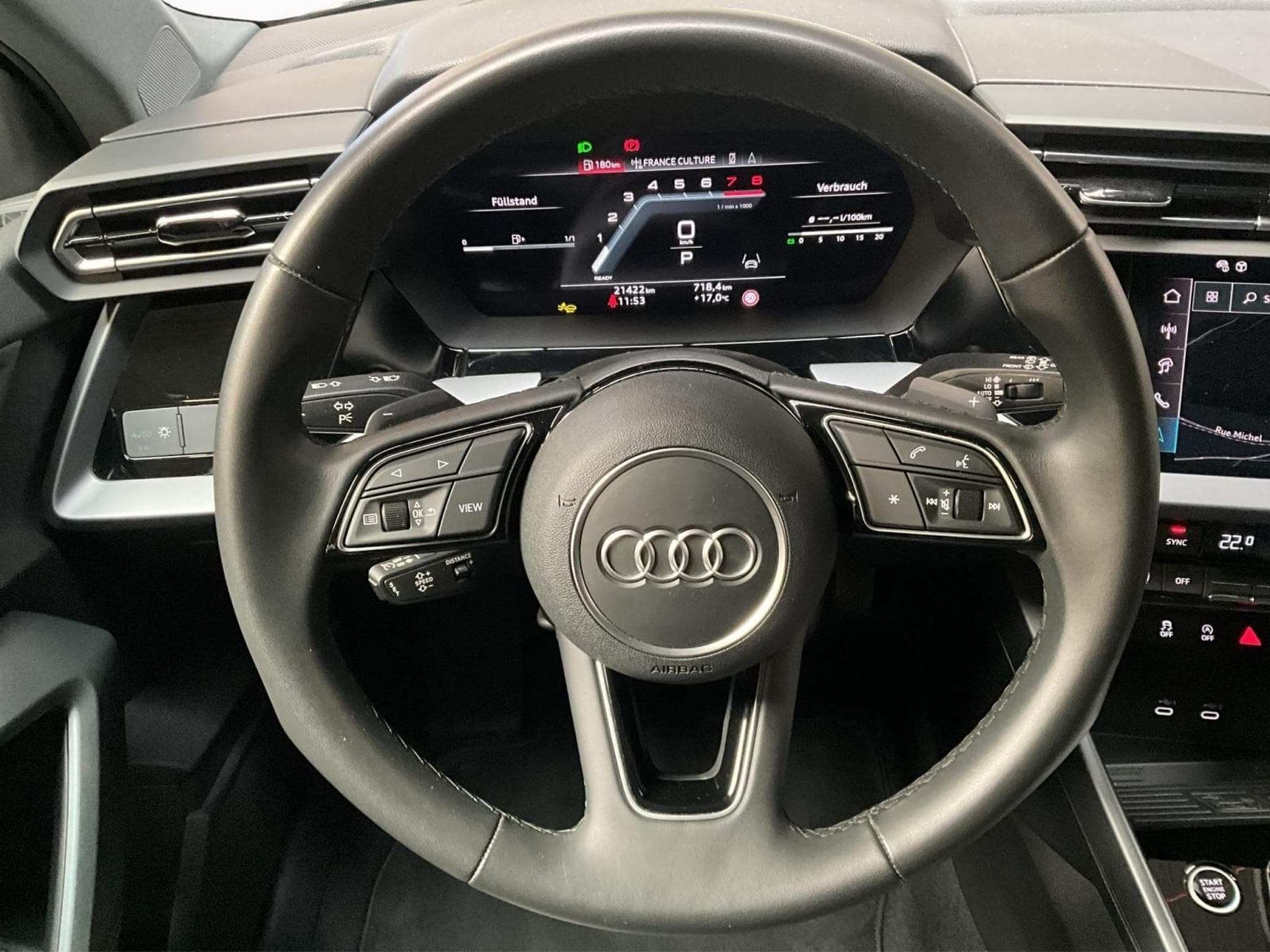 Audi A3 SB+s-line+35TFSI+S-Tronic+Led+Navi+P.Business+ (2025) - Foto 10