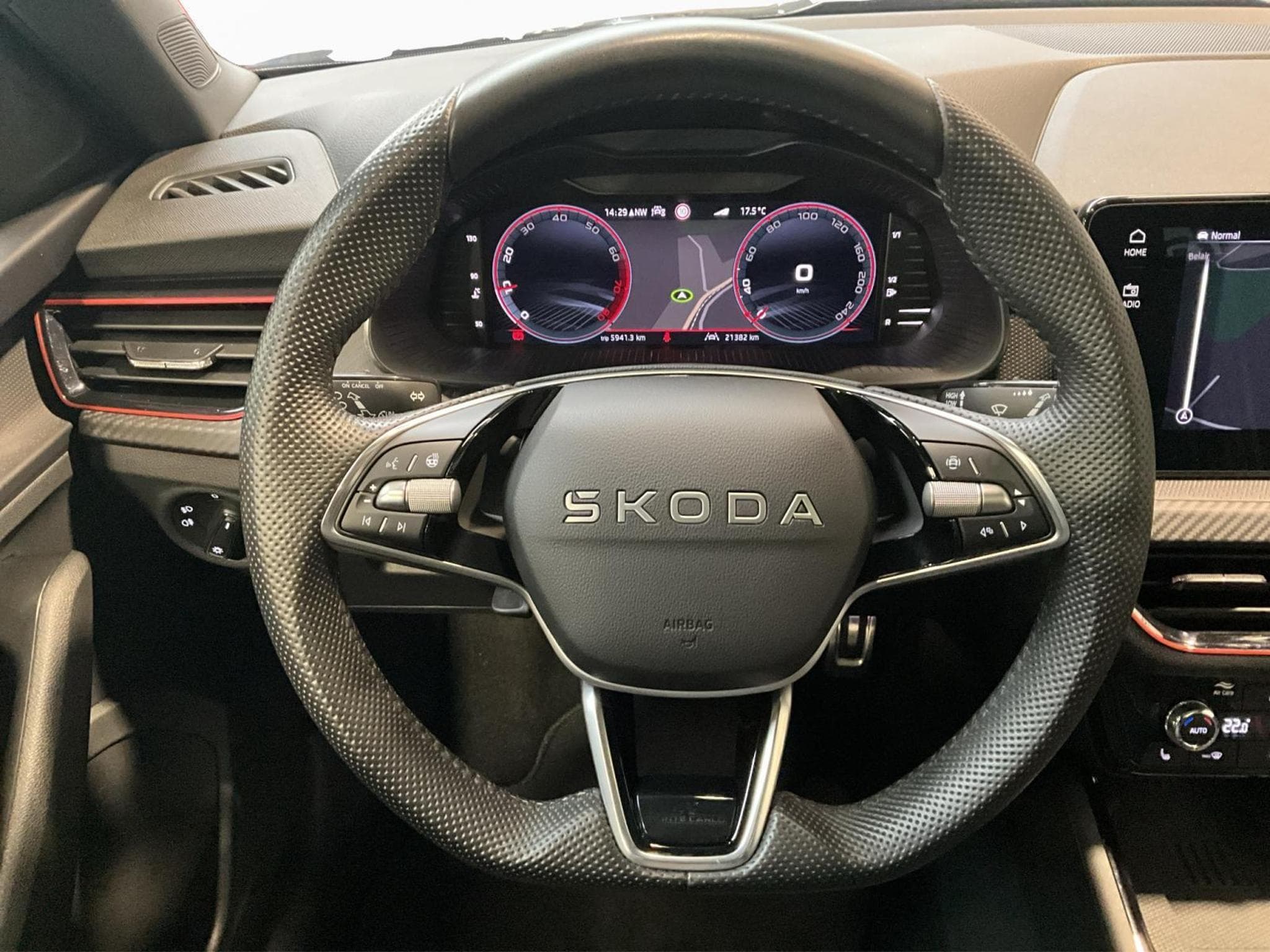 Skoda Kamiq Monte carlo (2025) - Photo 10